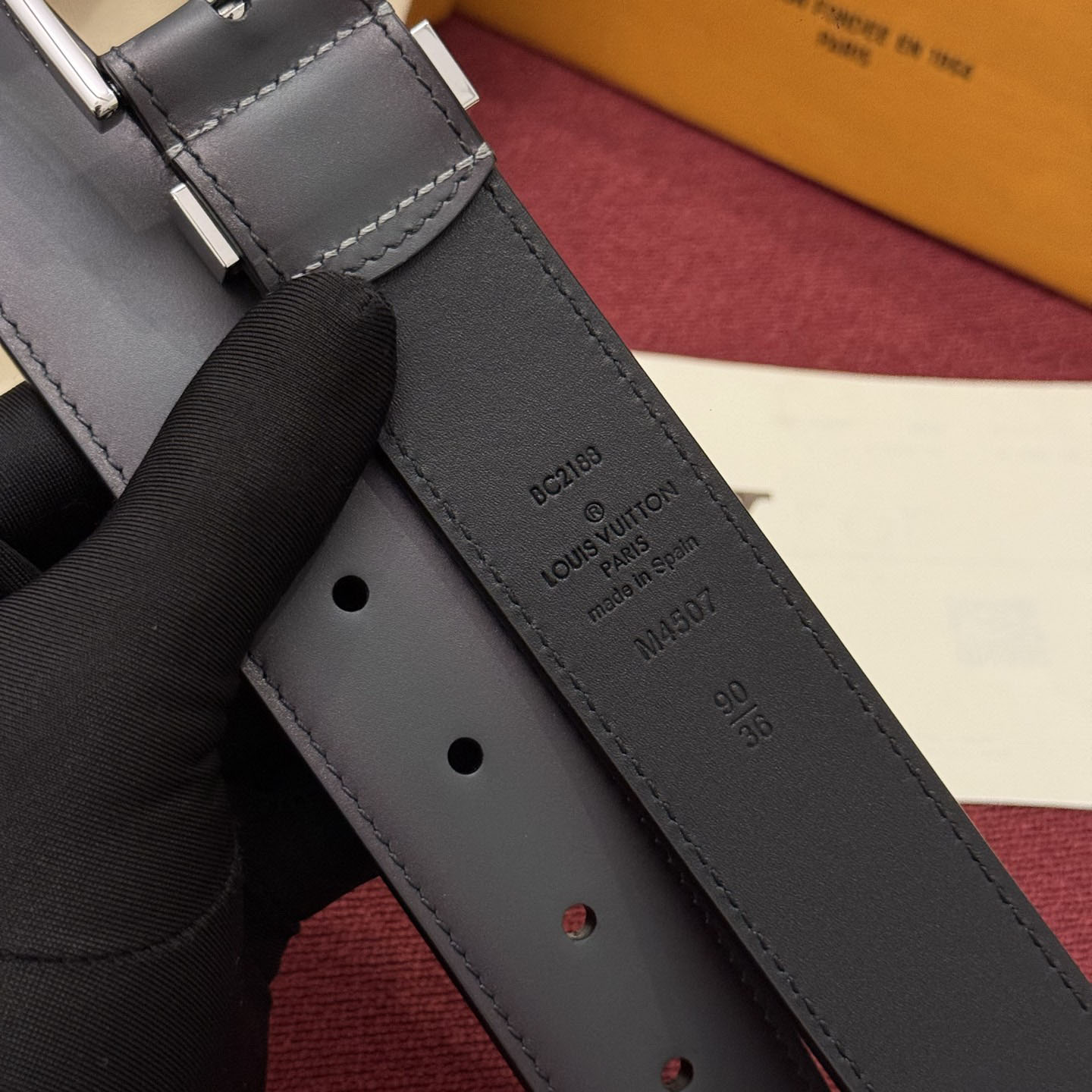Louis Vuitton Pont Neuf Patinated 35mm Belt - DesignerGu