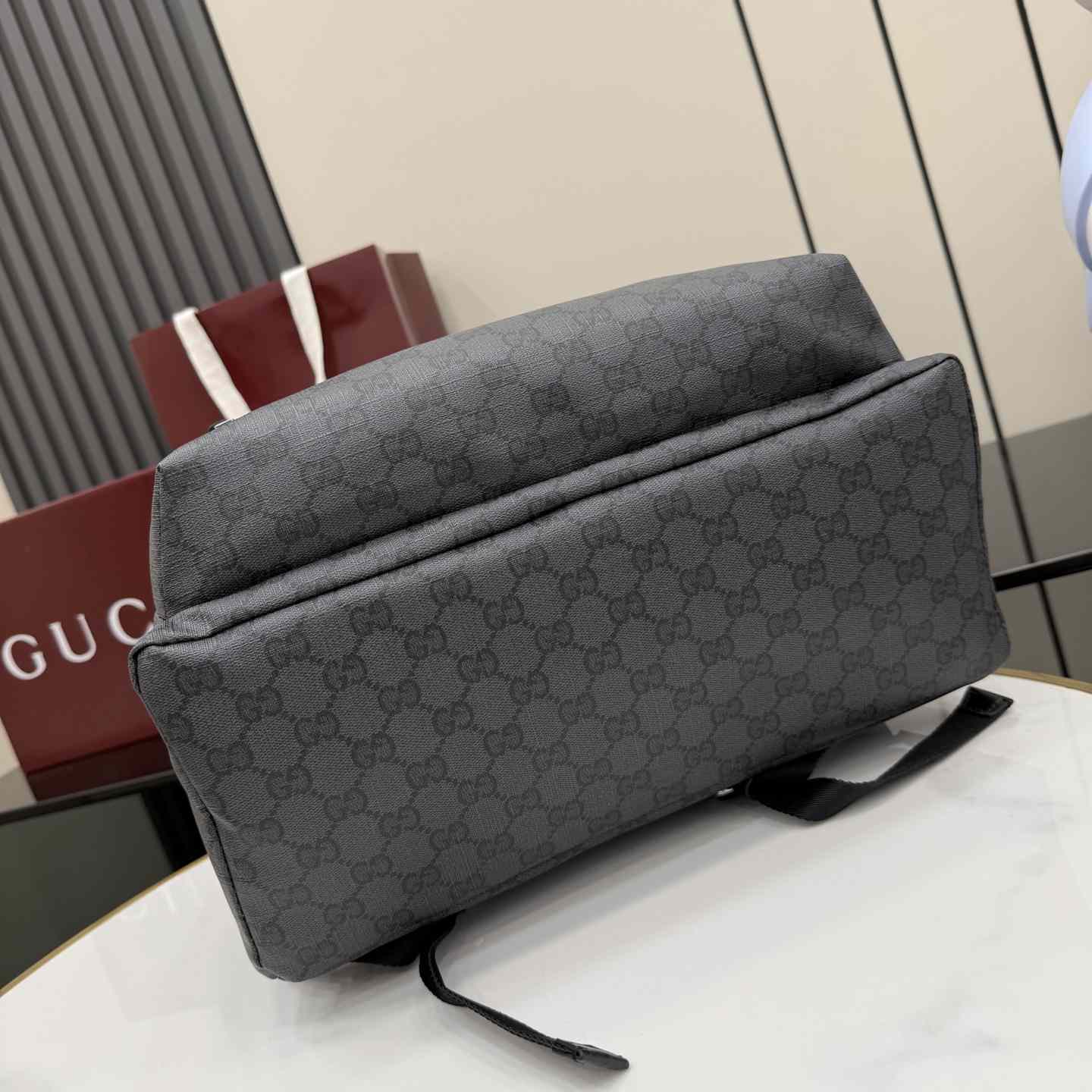 Gucci Essence Classic Medium Backpack A0020S - DesignerGu