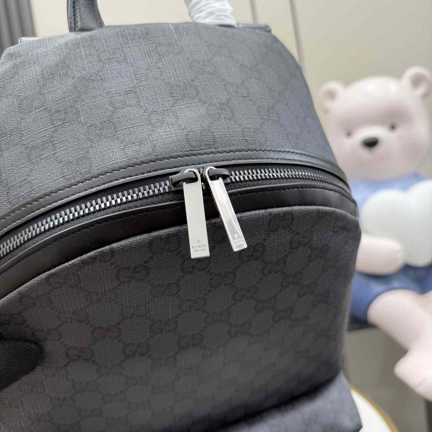 Gucci Essence Classic Medium Backpack A0020S - DesignerGu