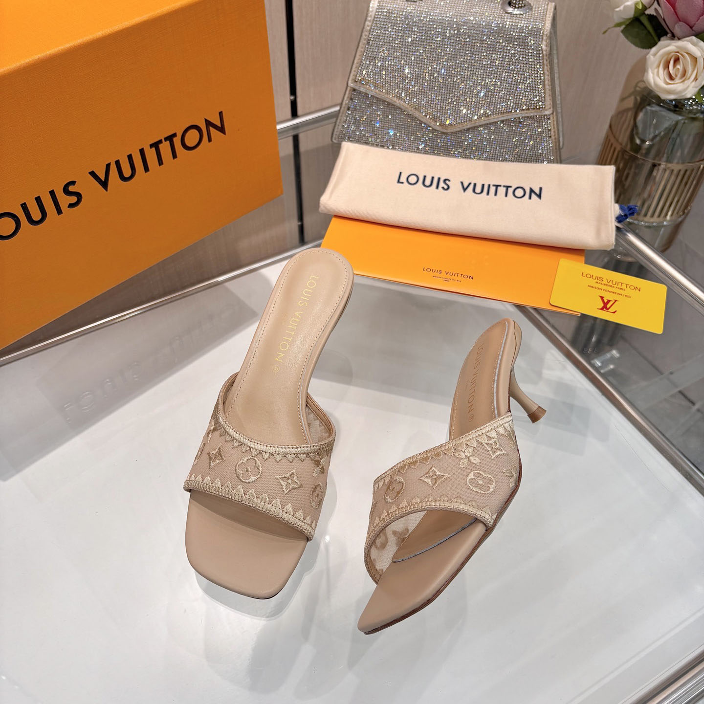 Louis Vuitton 6AM Mule - DesignerGu
