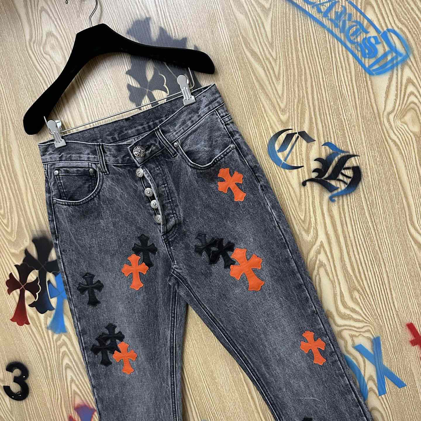 Chrome Hearts  Jeans  - DesignerGu