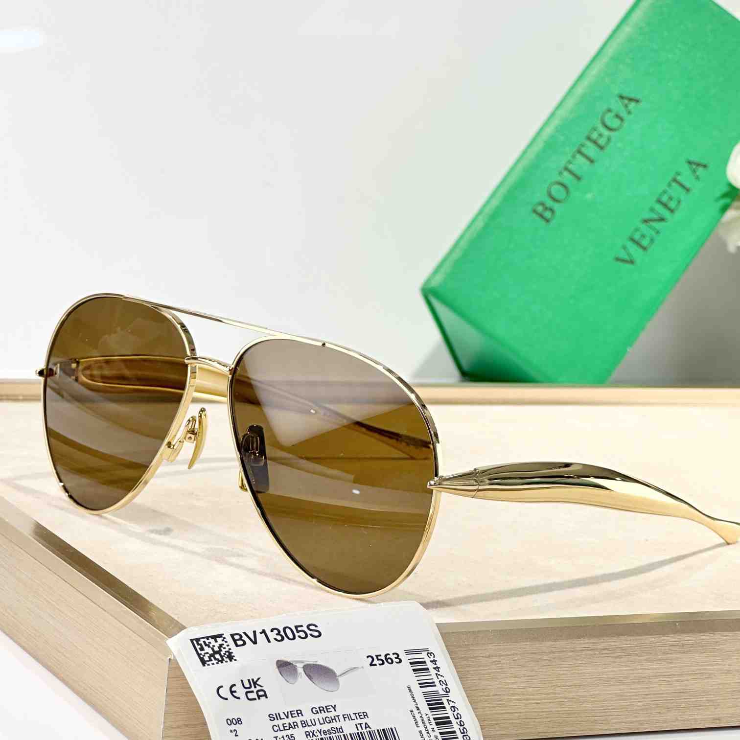 Bottega Veneta Sardine Aviator Sunglasses   BV1305S - DesignerGu