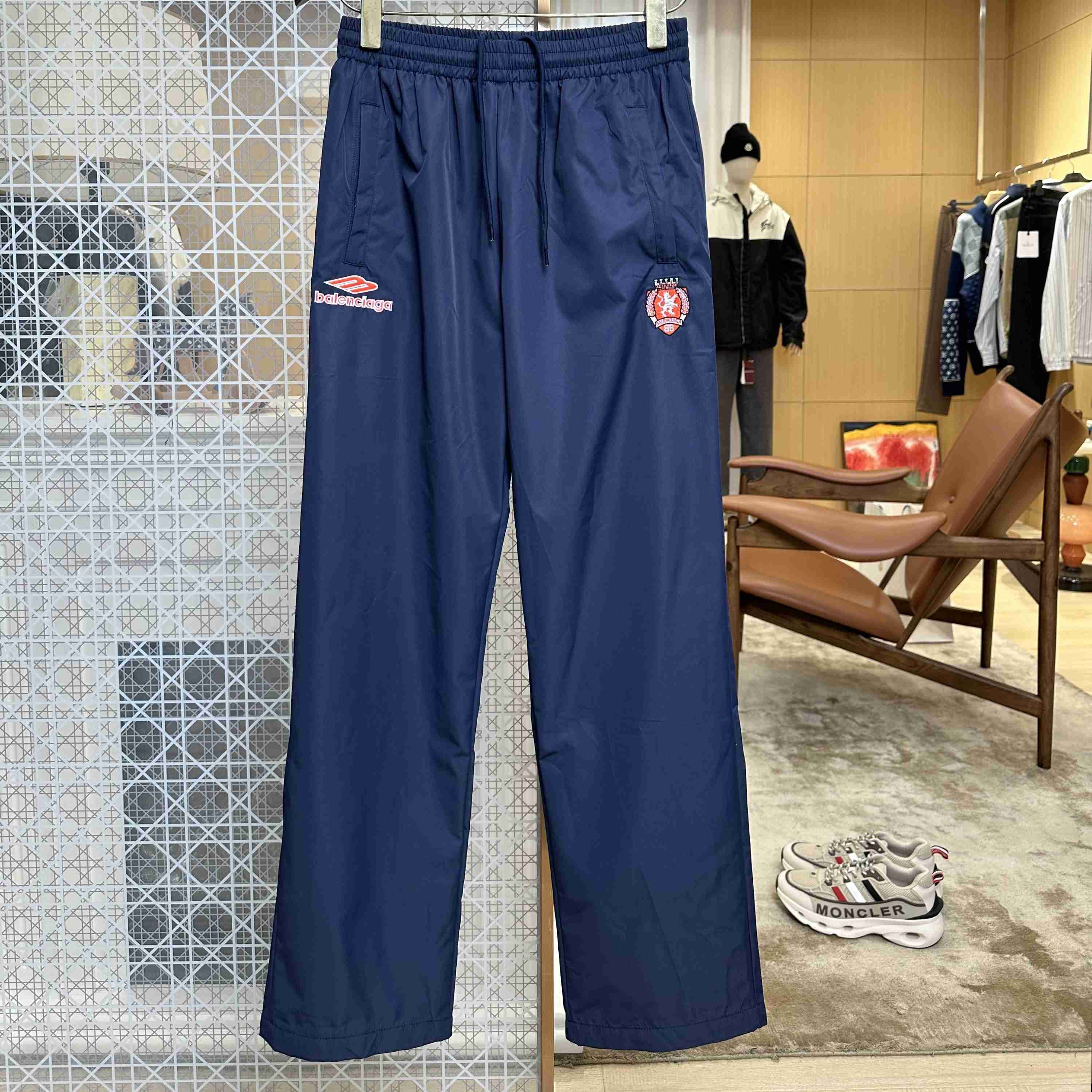 Balenciaga 3b Football Tracksuit Pants In New Dark Navy - DesignerGu