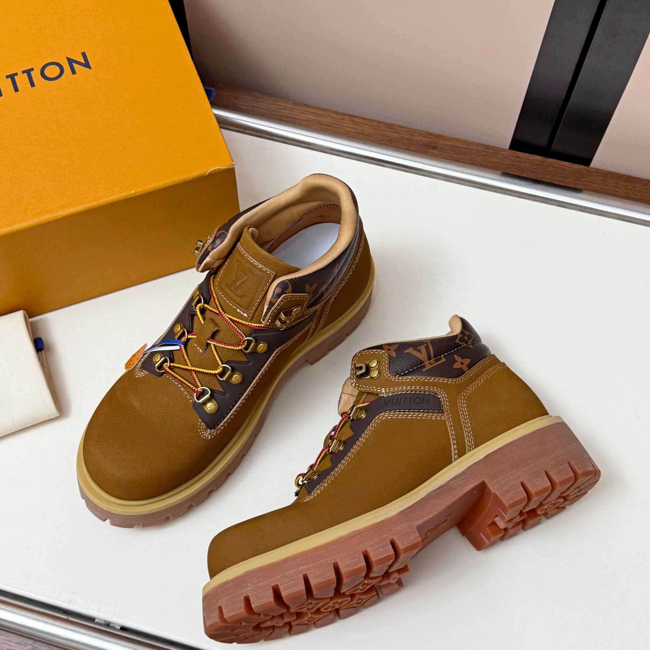 Louis Vuitton LV Remix Ankle Boot  - DesignerGu