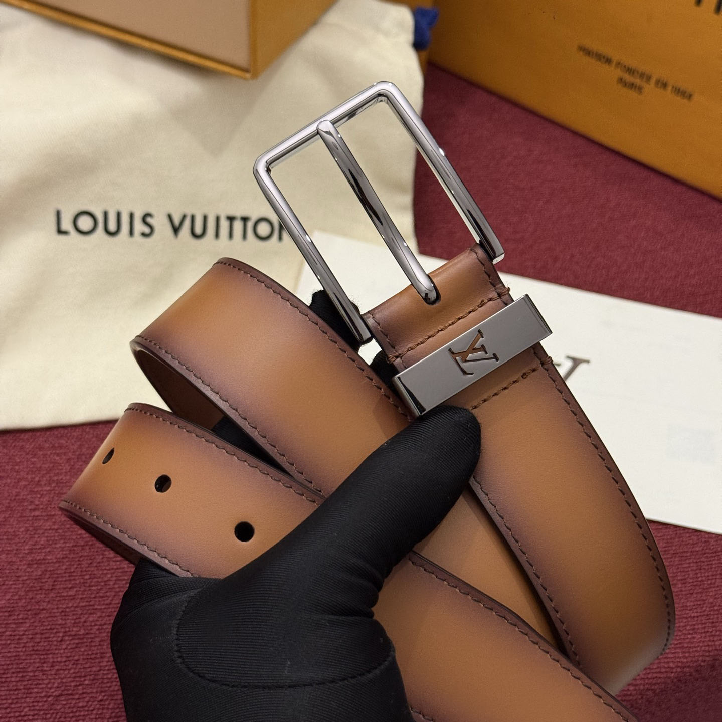 Louis Vuitton Pont Neuf Patinated 35mm Belt - DesignerGu
