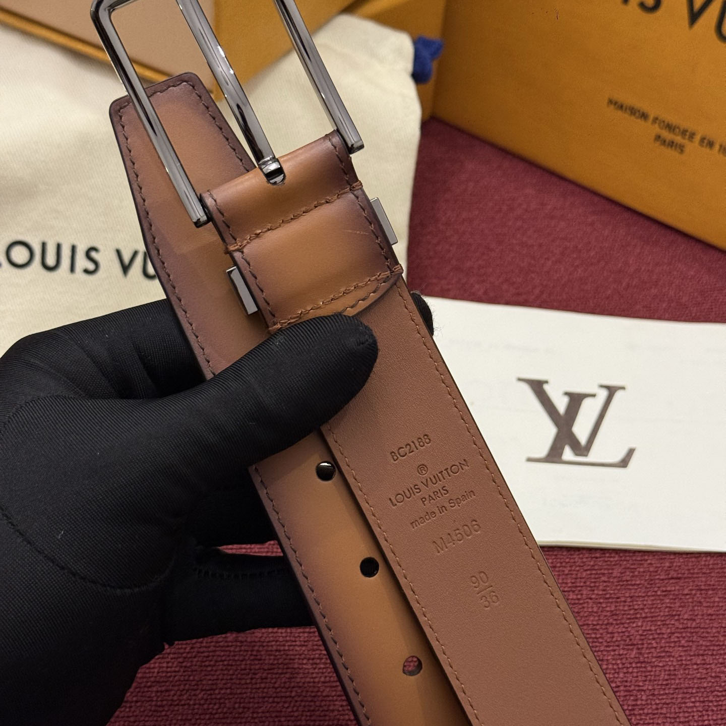 Louis Vuitton Pont Neuf Patinated 35mm Belt - DesignerGu
