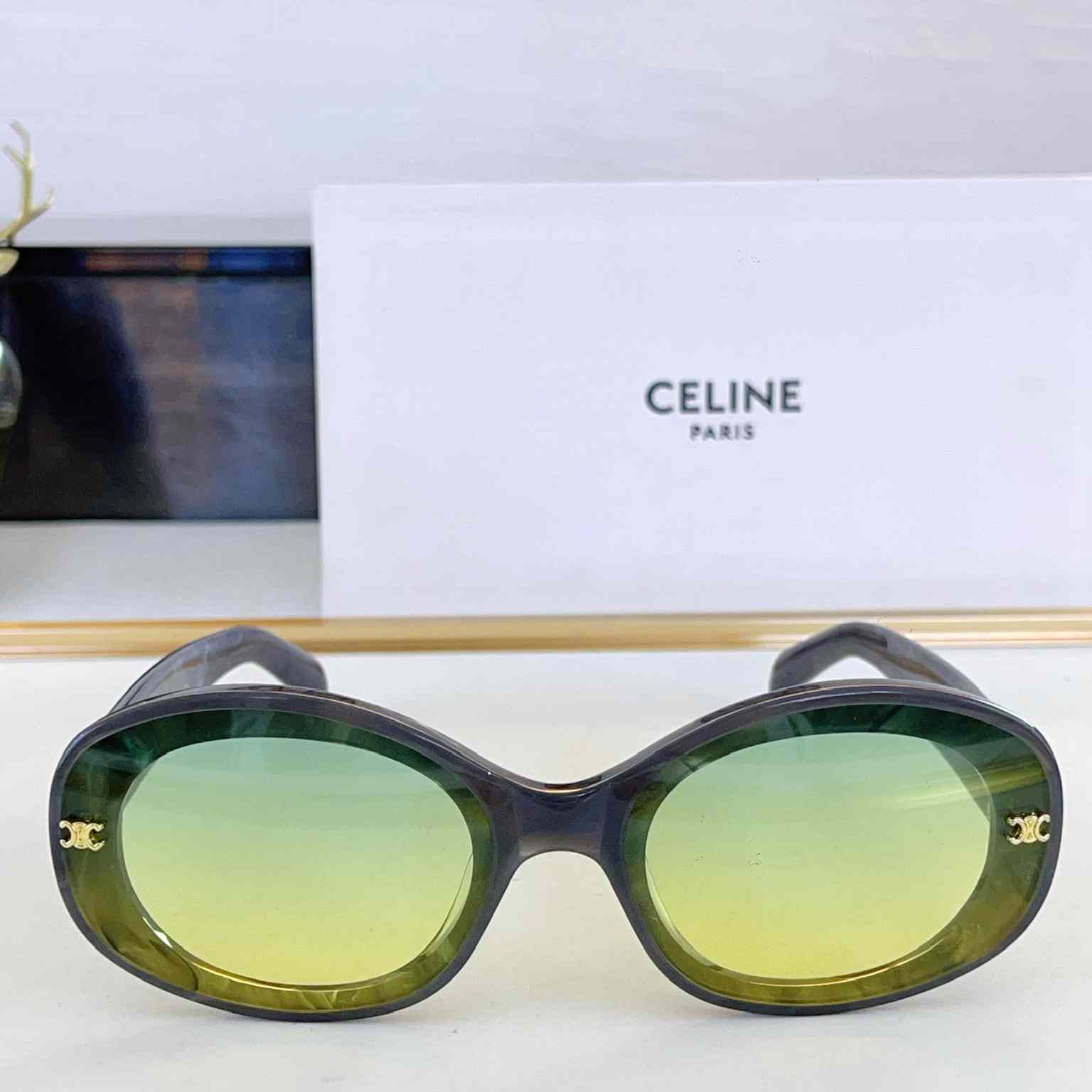 Celine CL40312 Sunglasses  - DesignerGu