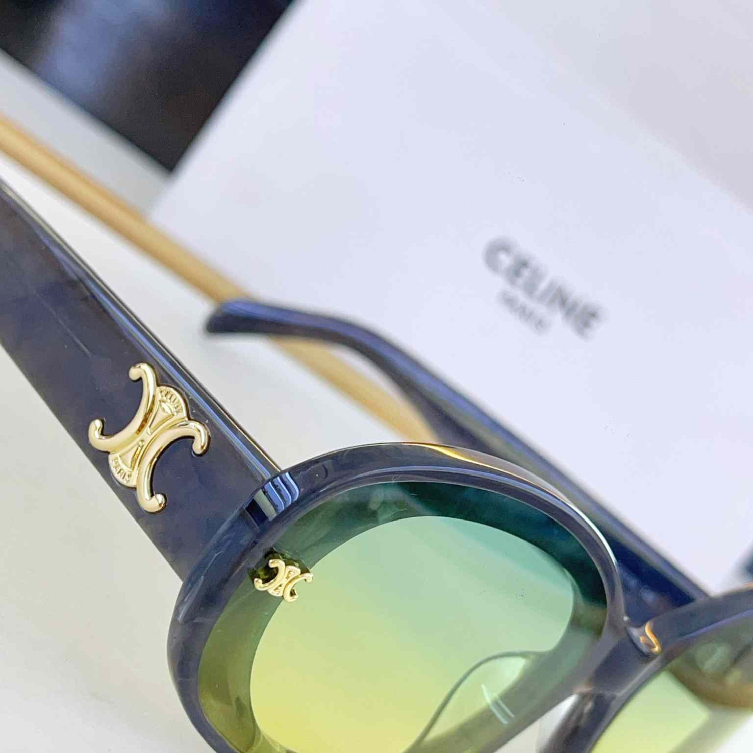 Celine CL40312 Sunglasses  - DesignerGu