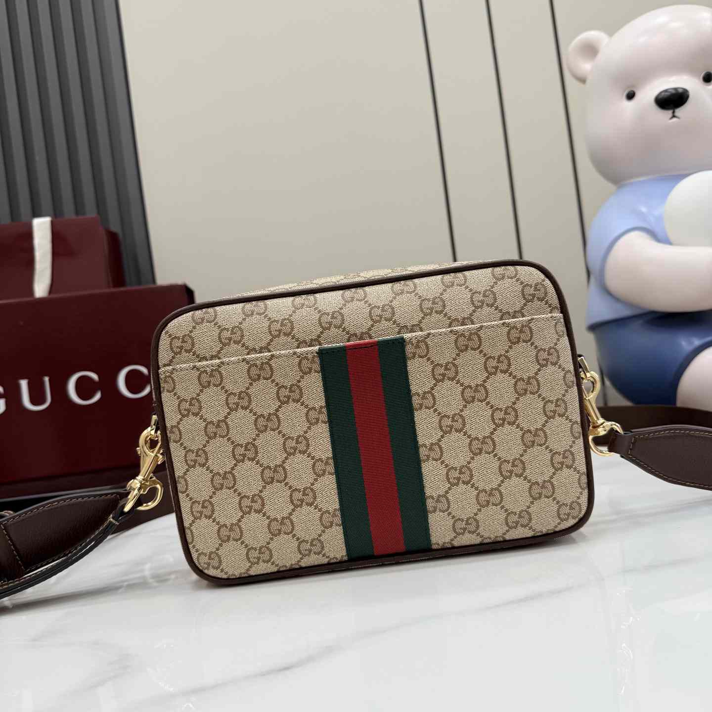 Gucci Small Crossbody Bag With Web A006ZN - DesignerGu