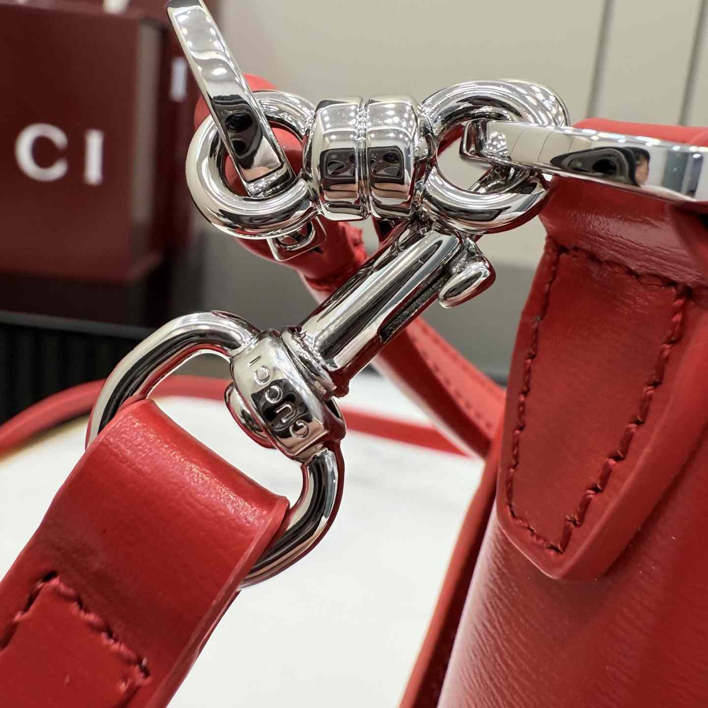 Gucci Horsebit Duomo Medium Top Handle Bag A006N6 - DesignerGu