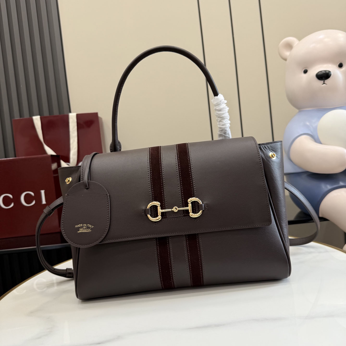 Gucci Paparazzo Medium Top Handle Bag 875018 - DesignerGu
