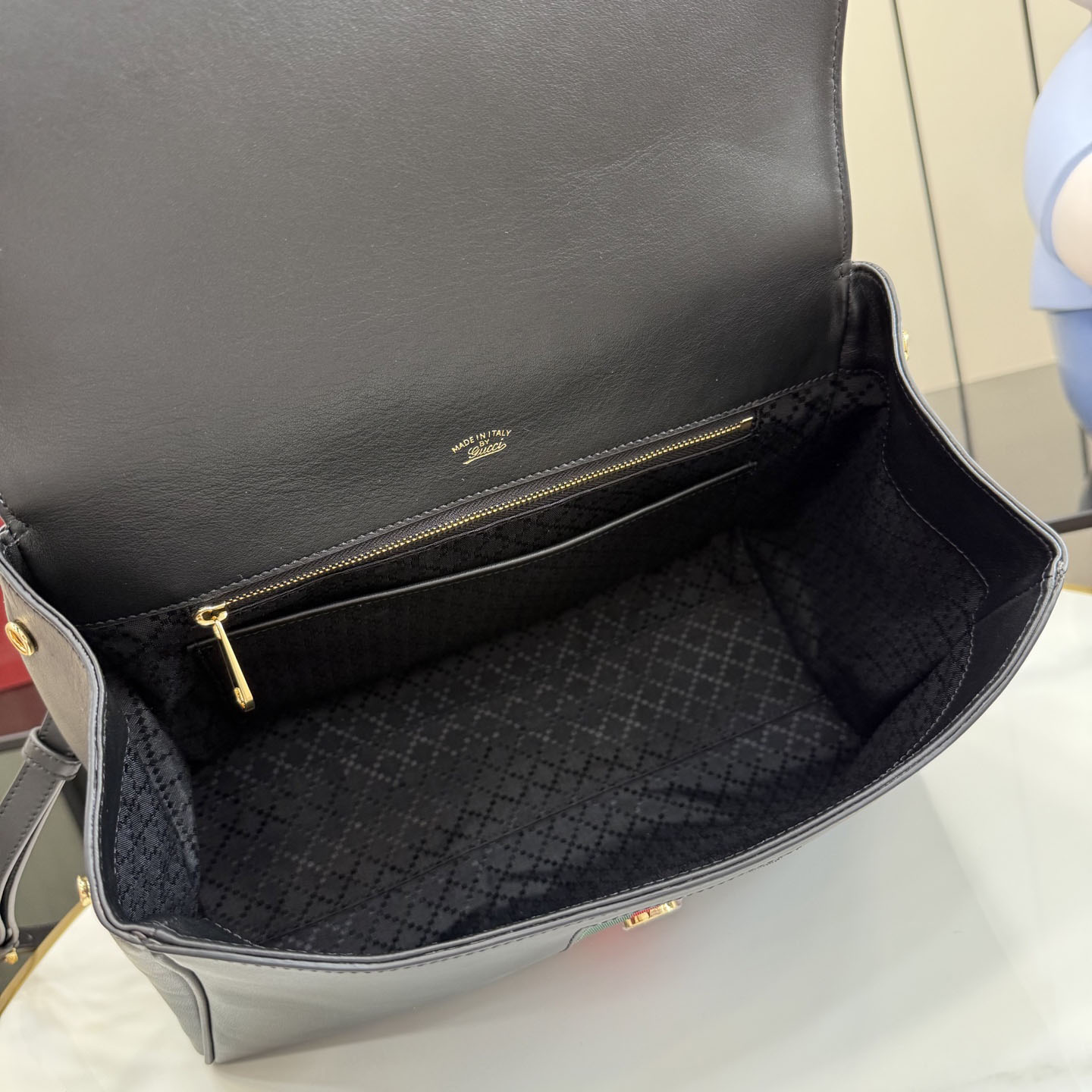 Gucci Paparazzo Medium Top Handle Bag 875018 - DesignerGu