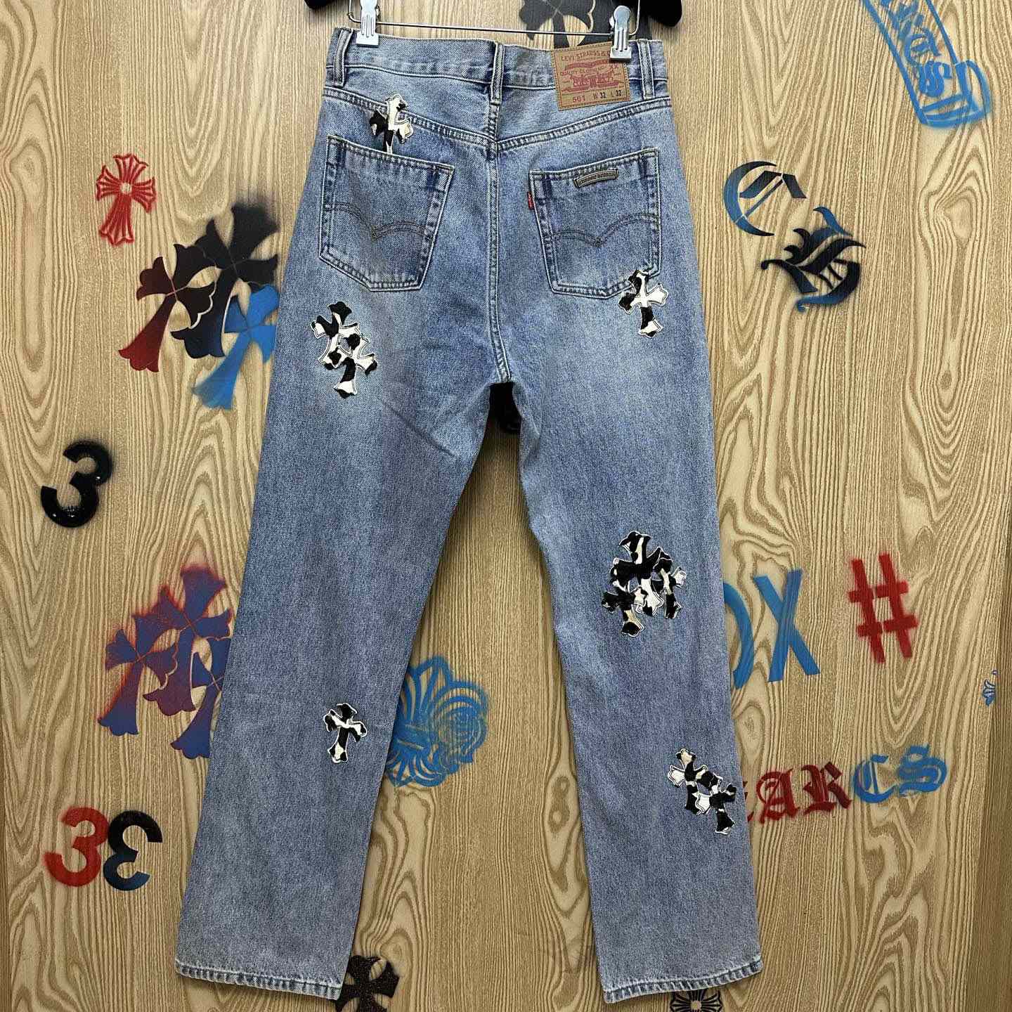Chrome Hearts  Jeans  - DesignerGu