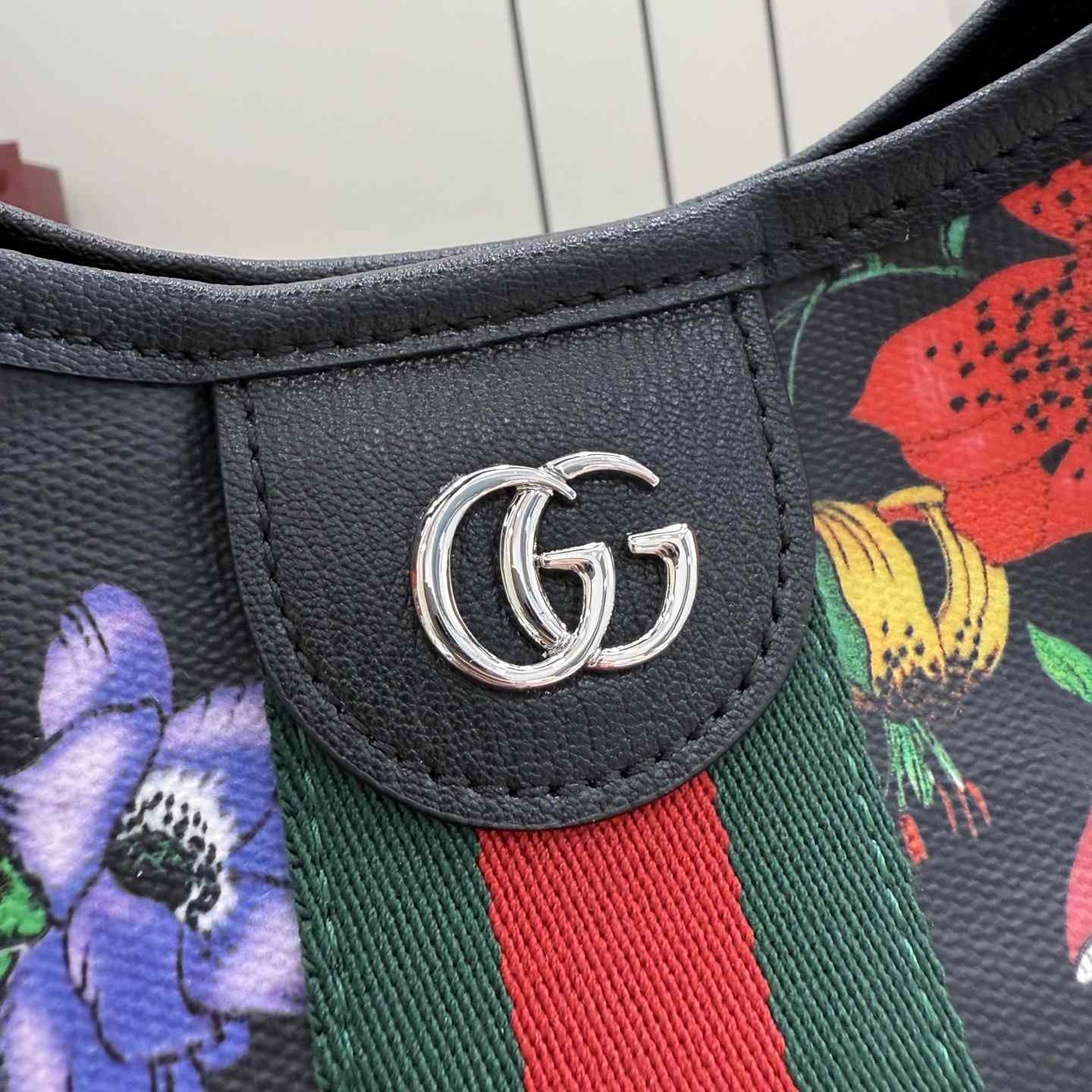 Gucci Giglio Flora Large Tote Bag 853971 - DesignerGu