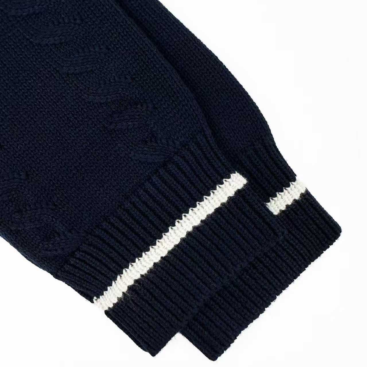 Louis Vuitton Silk Blend Cable V-Neck Pullover 1AK701 - DesignerGu