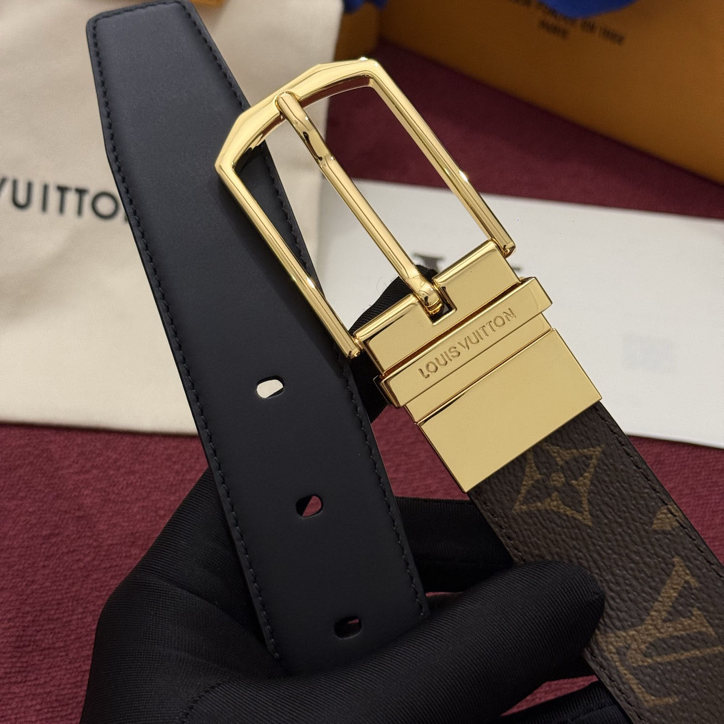 Louis Vuitton Slender 35mm Reversible Belt  - DesignerGu