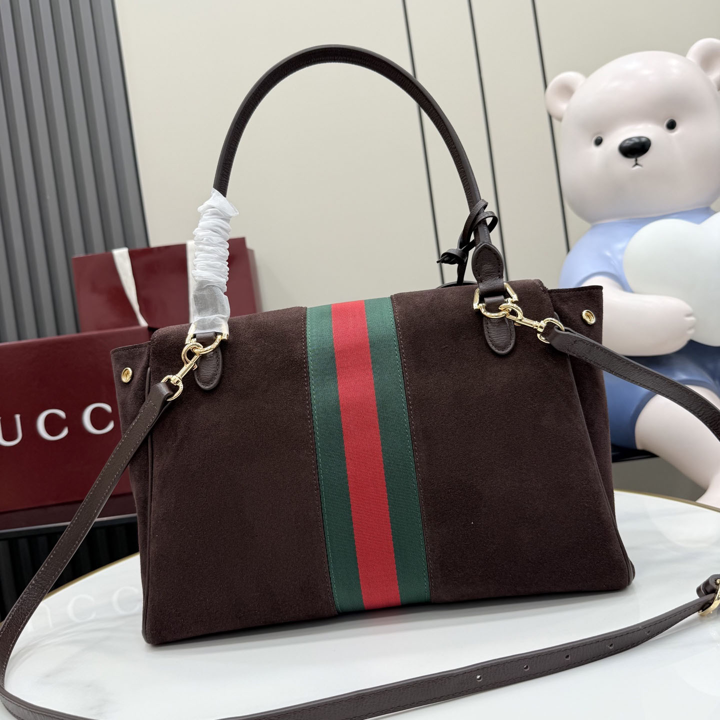 Gucci Paparazzo Medium Top Handle Bag 875018 - DesignerGu