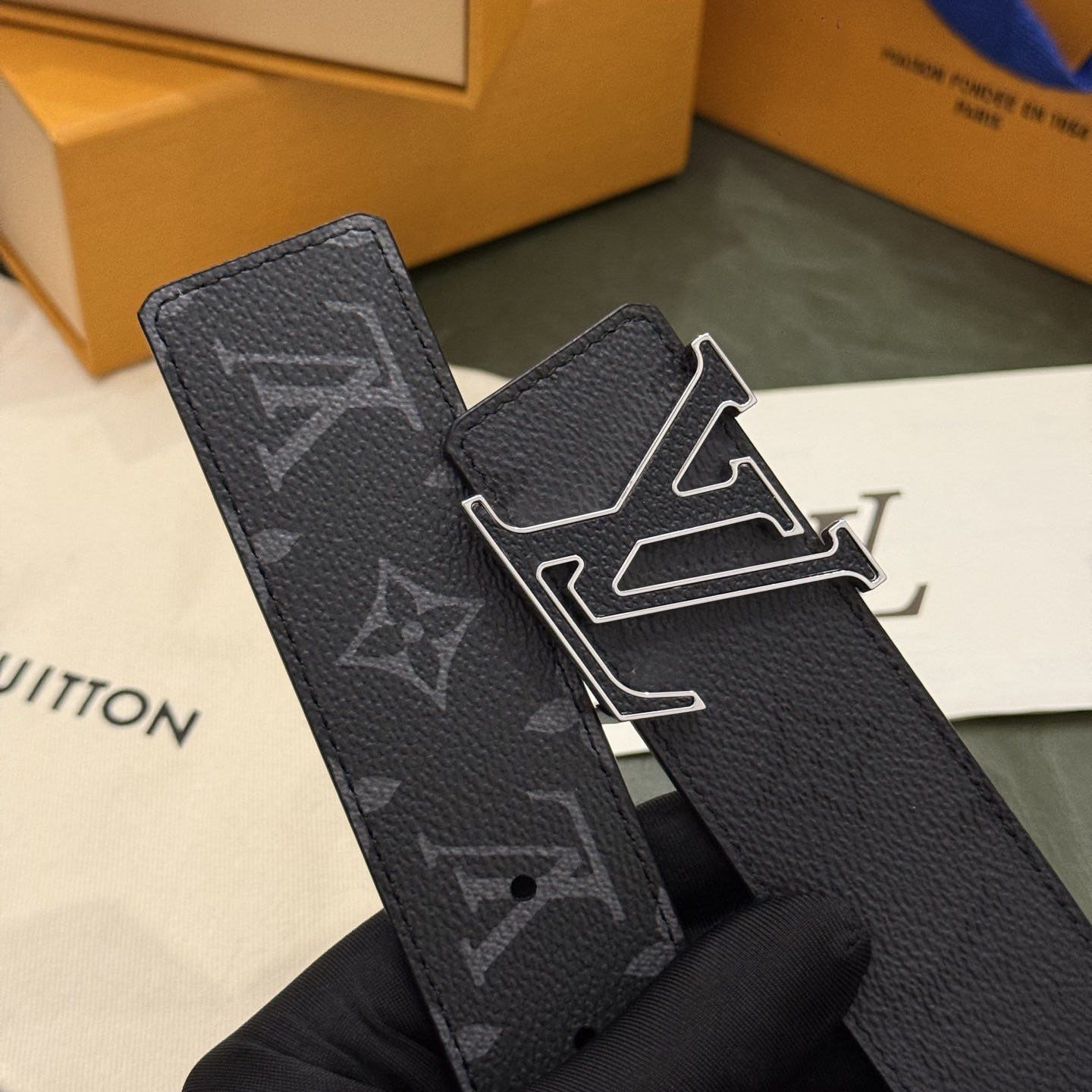 Louis Vuitton LV Initiales Monogram Midnight 40mm Reversible Belt  - DesignerGu
