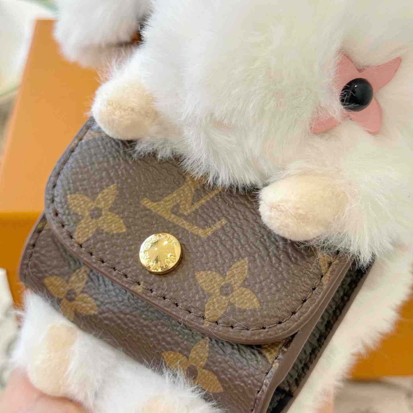 Louis Vuitton LV Cute Bunny Bag Charm  - DesignerGu