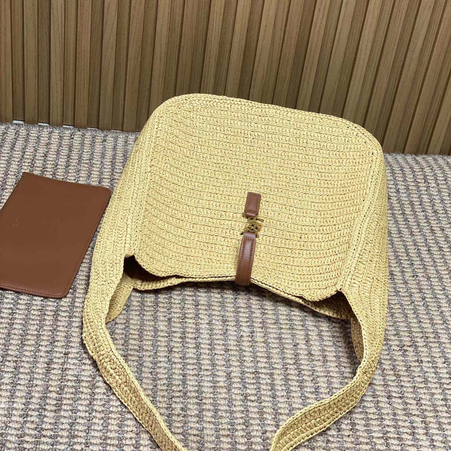 Saint Laurent LE 5 À 7 Supple Large In Raffia - DesignerGu