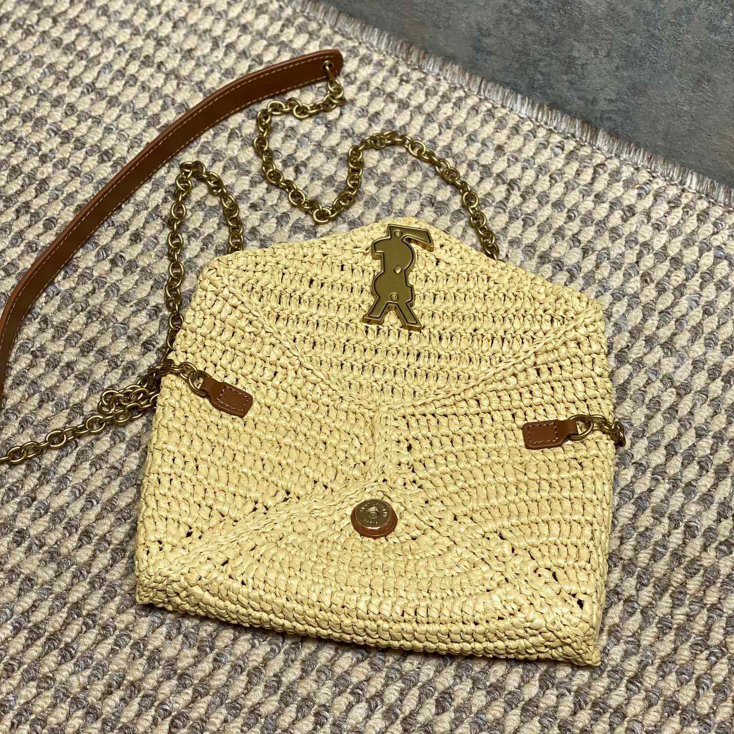 Saint Laurent Cassandre Small Chain Pouch In Raffia - DesignerGu