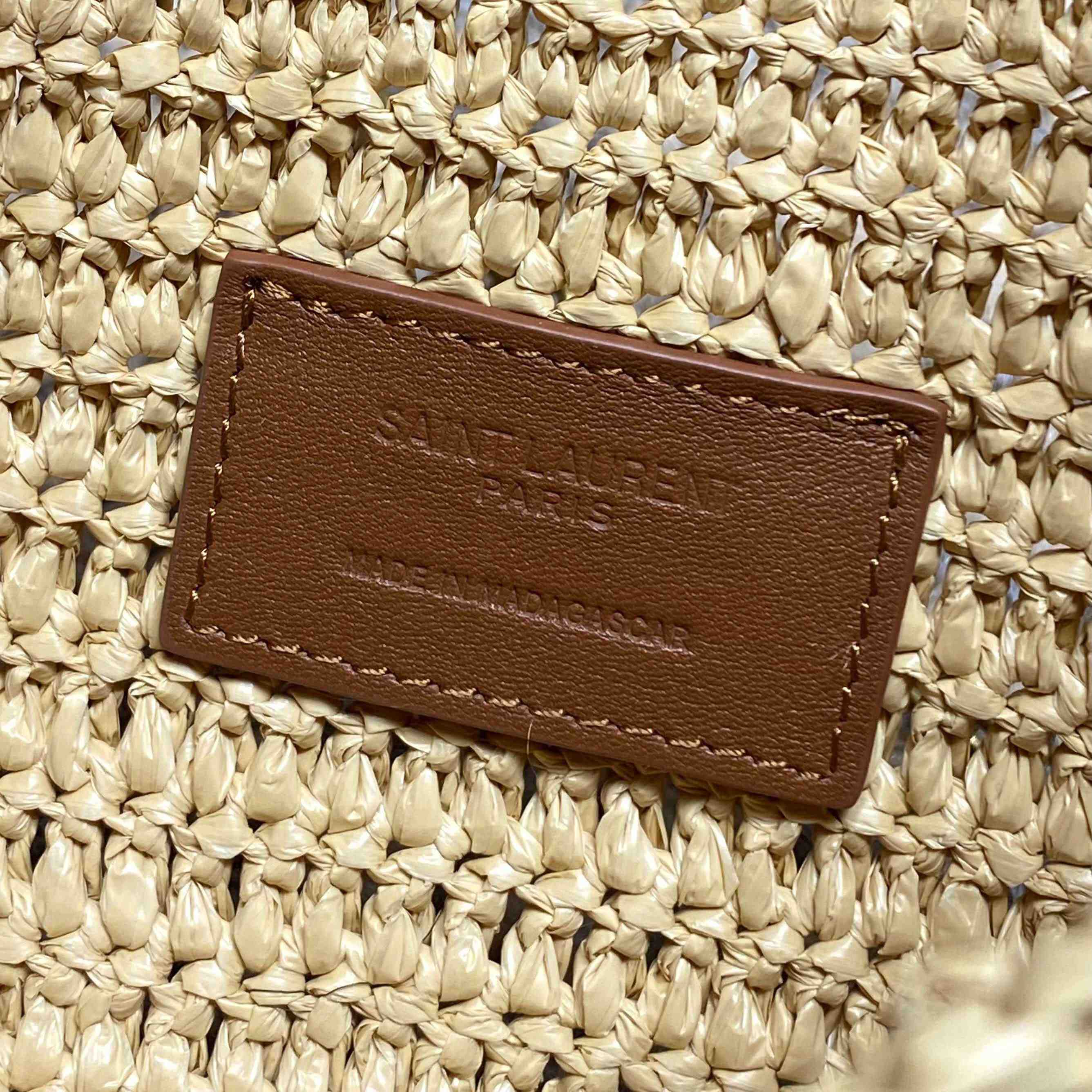 Saint Laurent Cassandre Small Chain Pouch In Raffia - DesignerGu