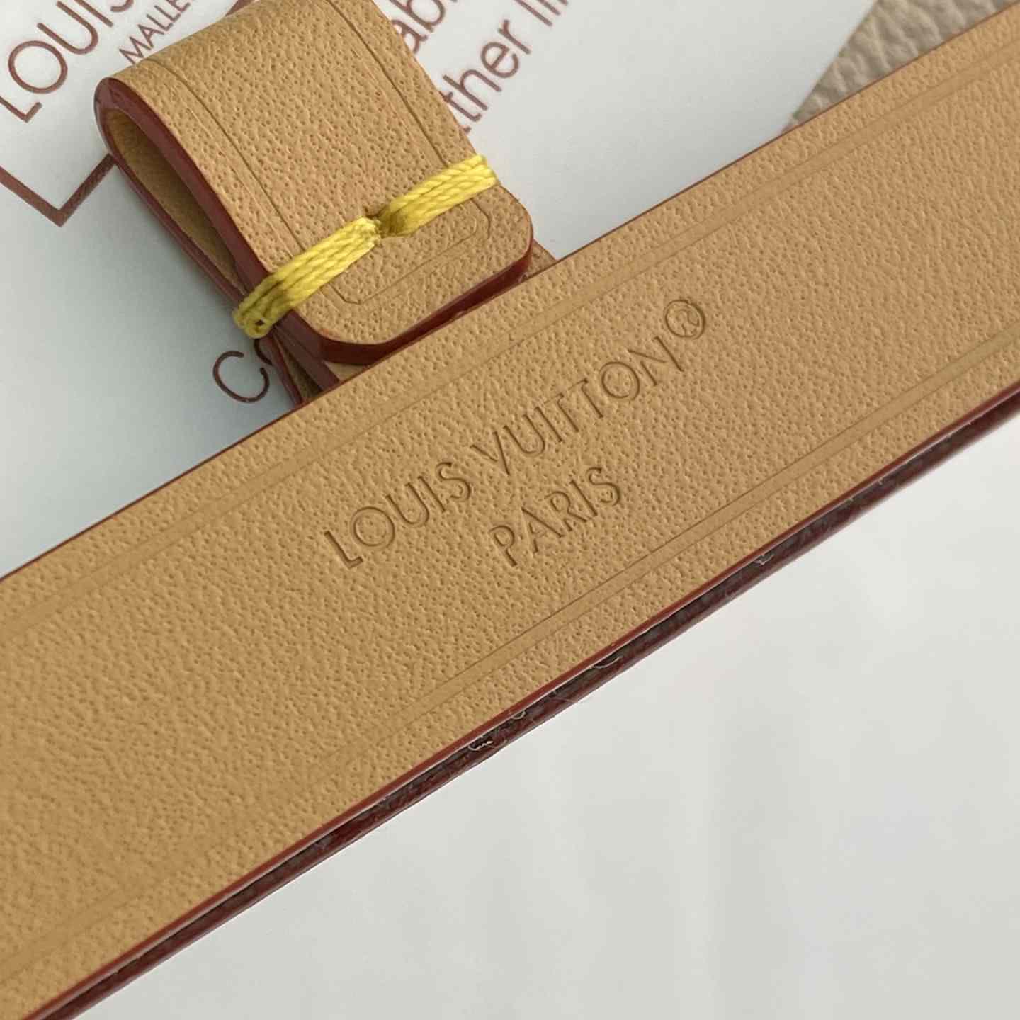 Louis Vuitton Lip & Eye Brush Set Dune LBC012 - DesignerGu