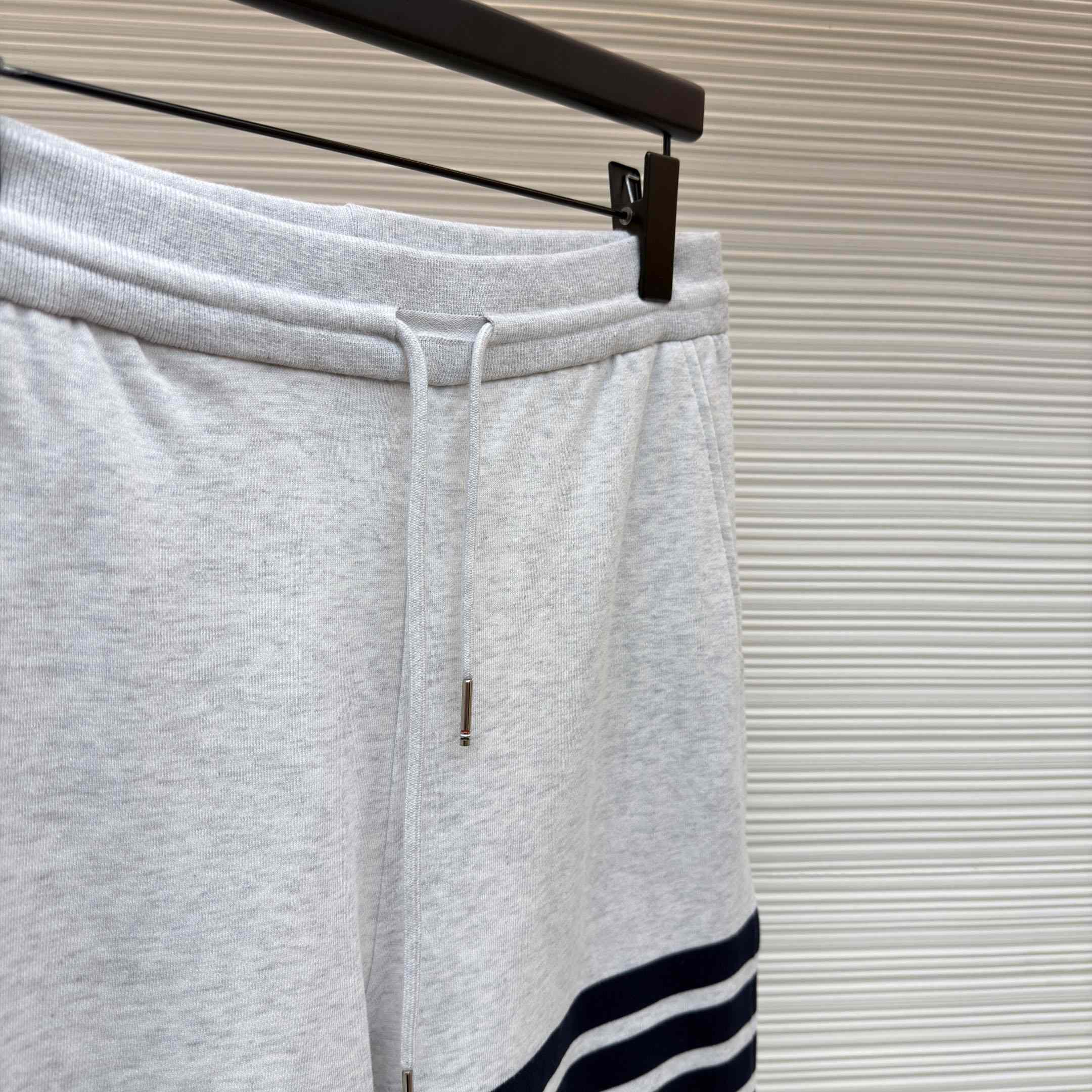 Thom Browne Classic Loopback 4-Bar Sweatpants - DesignerGu