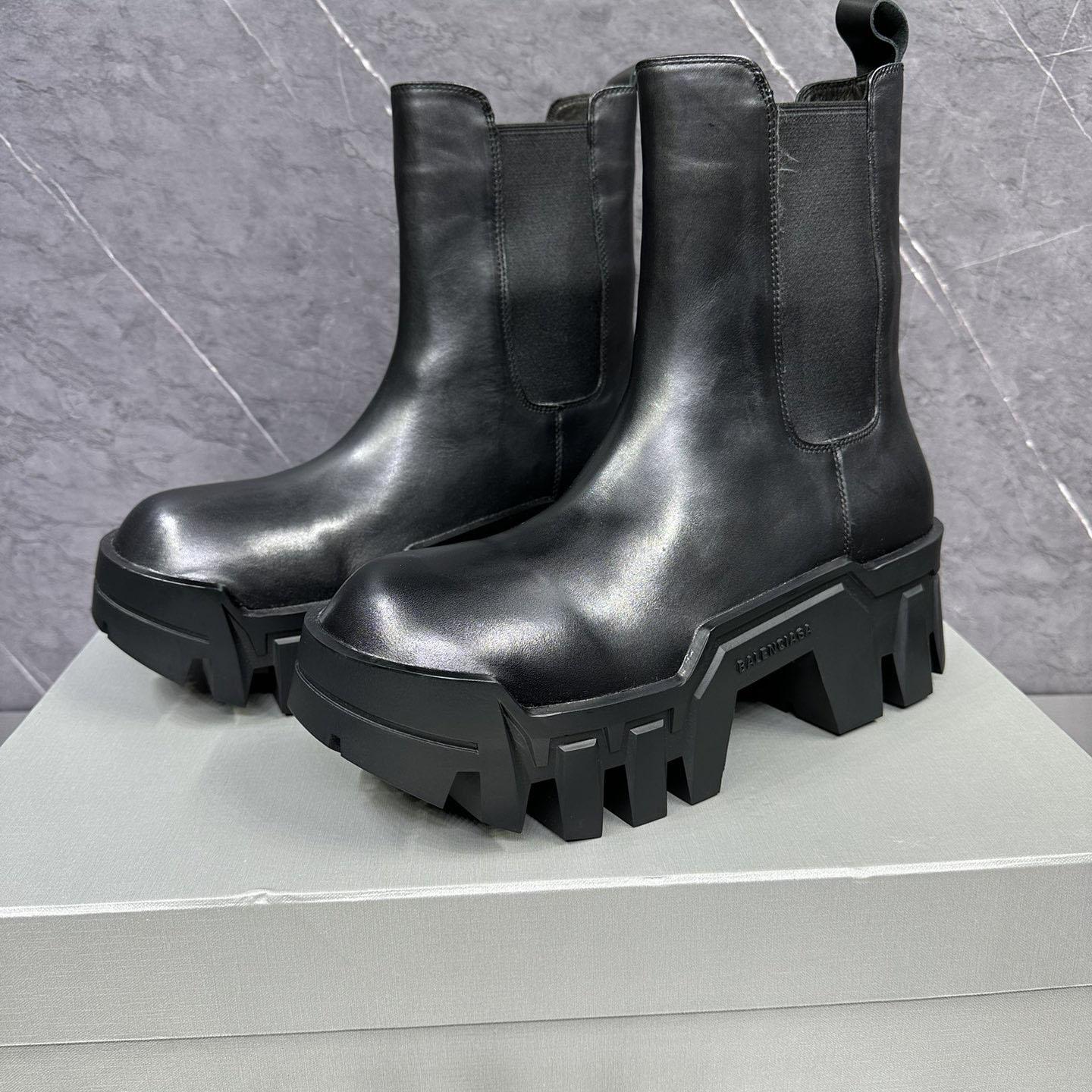 Balenciaga Bulldozer Chelsea Boot 'Black' - DesignerGu