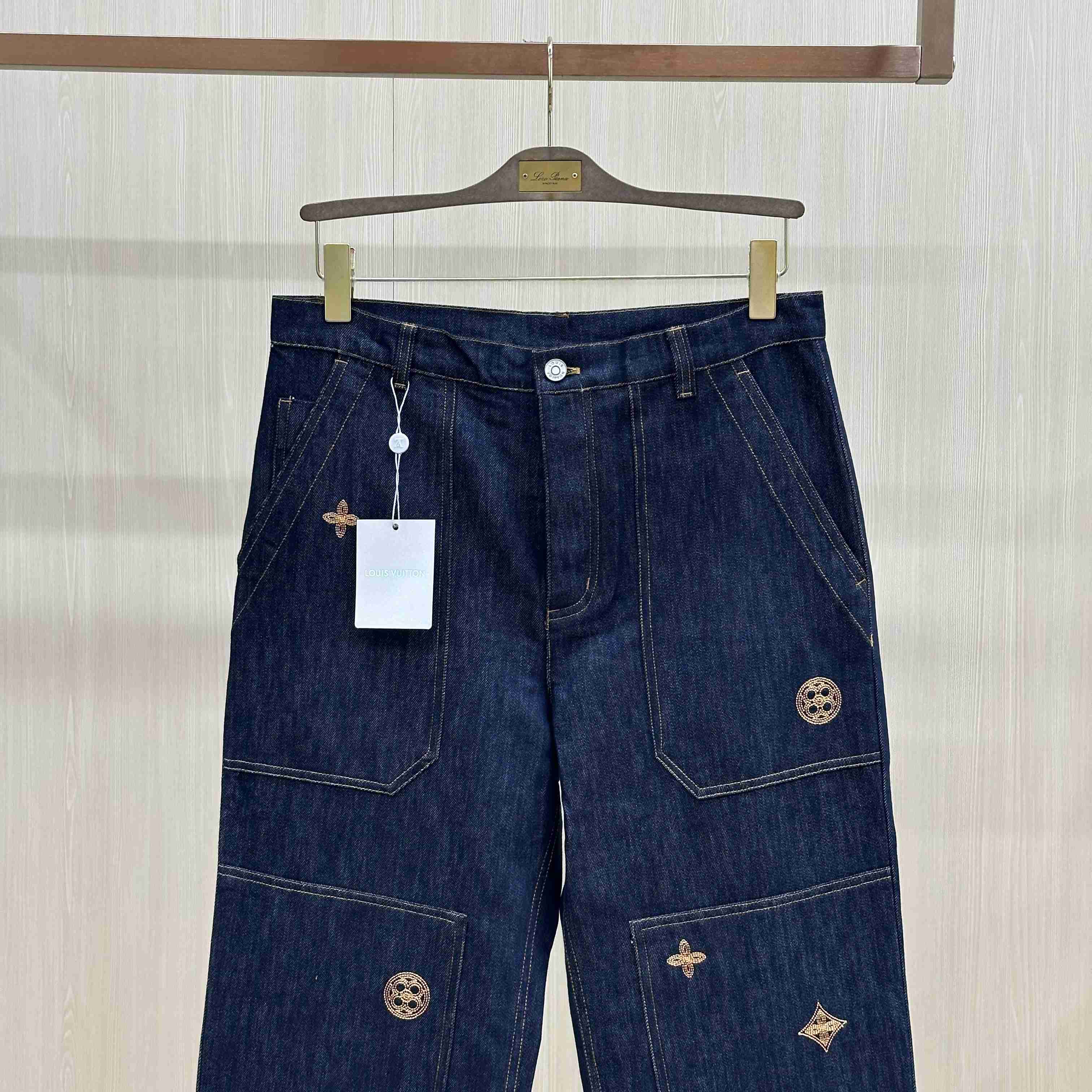 Louis Vuitton Embroidered Signature Denim Pants 1AKLR2 - DesignerGu