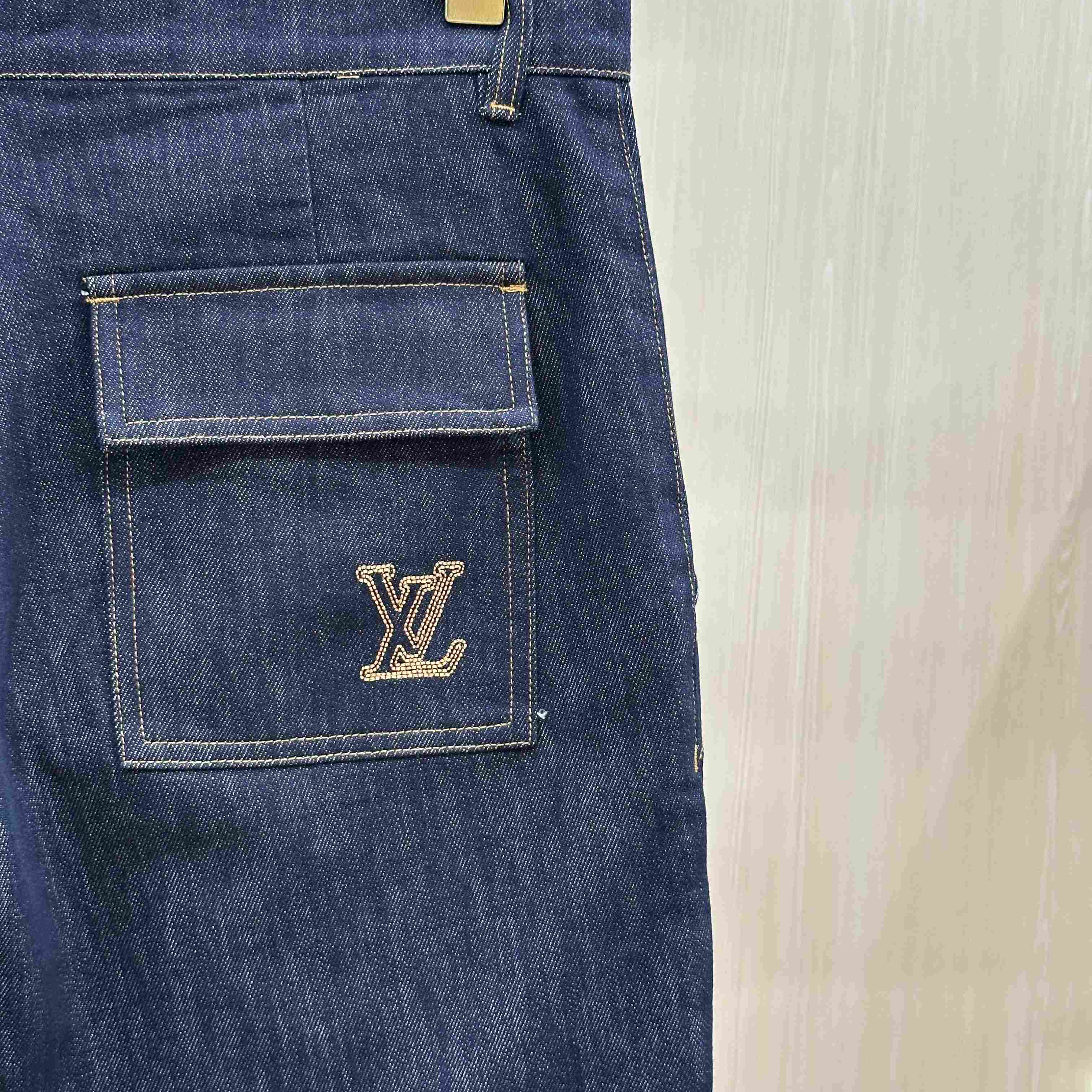 Louis Vuitton Embroidered Signature Denim Pants 1AKLR2 - DesignerGu