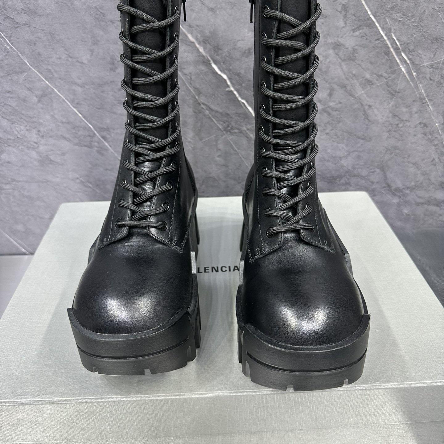 Balenciaga Bulldozer Lace-Up Leather Ankle Boots - DesignerGu