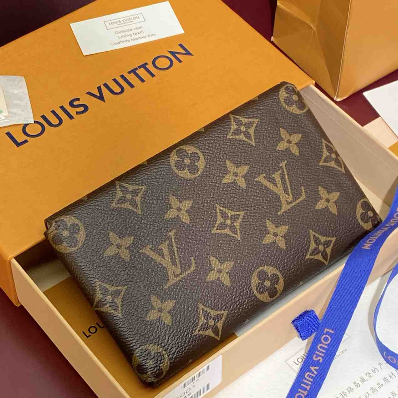 Louis Vuitton Lip And Eye Brush Set LBC001 - DesignerGu