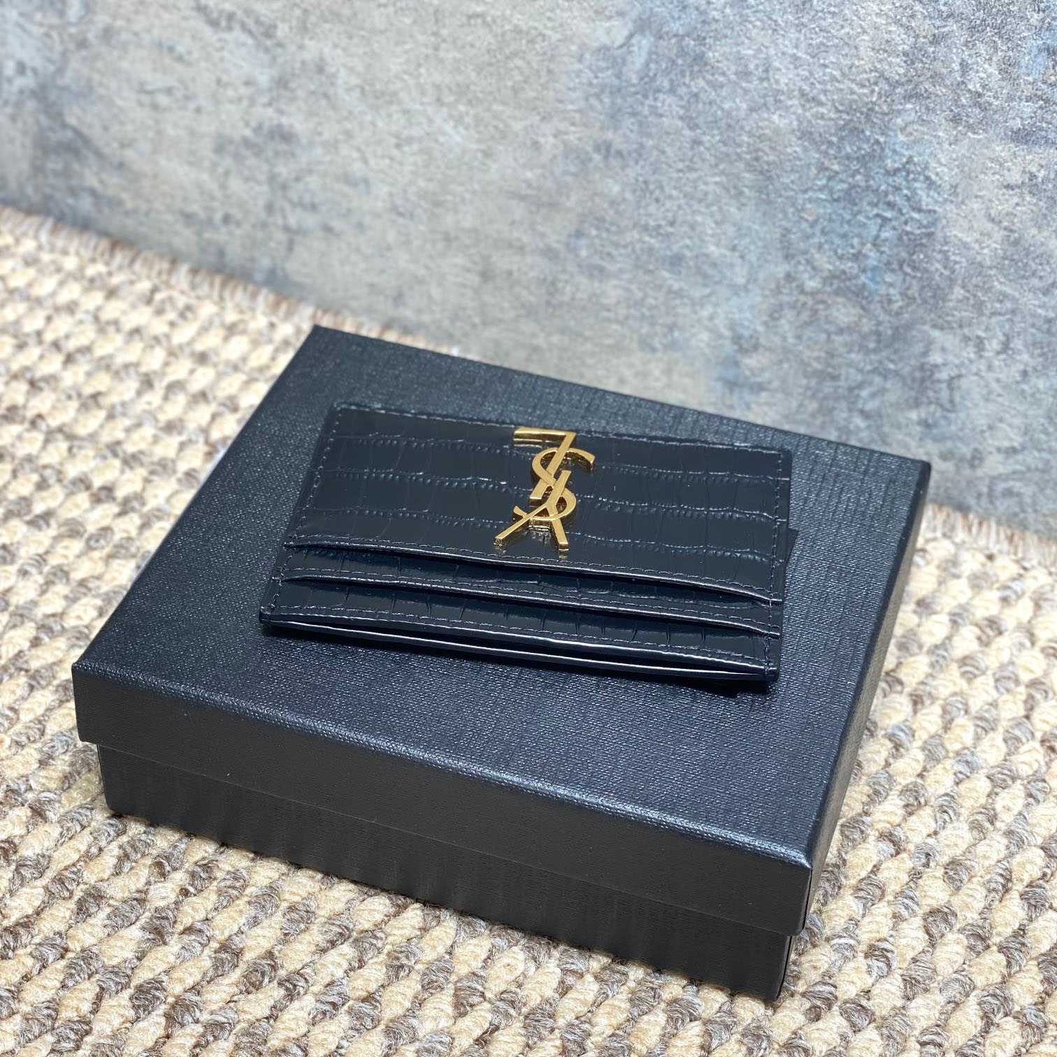 Saint Laurent Cassandre Card Case In Crocodile-Embossed Shiny Leather - DesignerGu