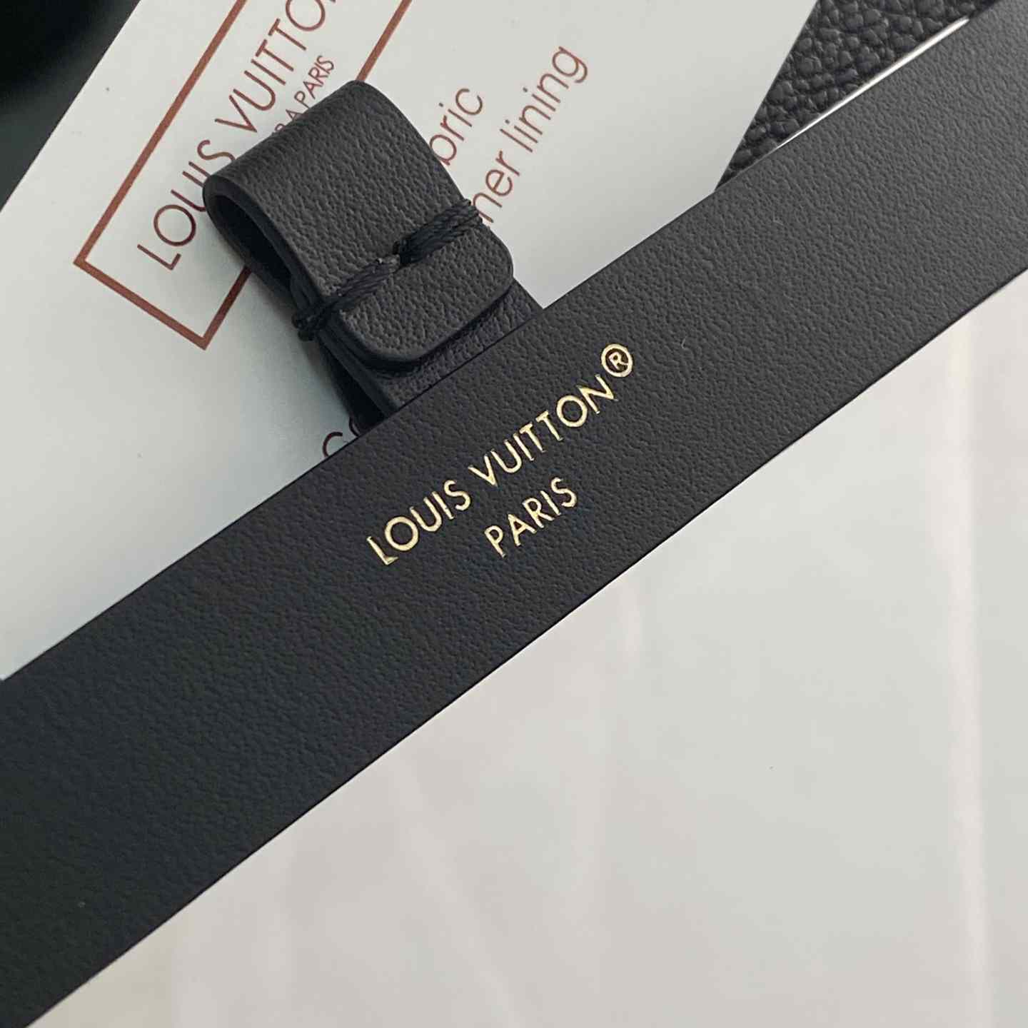 Louis Vuitton Lip & Eye Brush Set Infrarouge LBC011 - DesignerGu