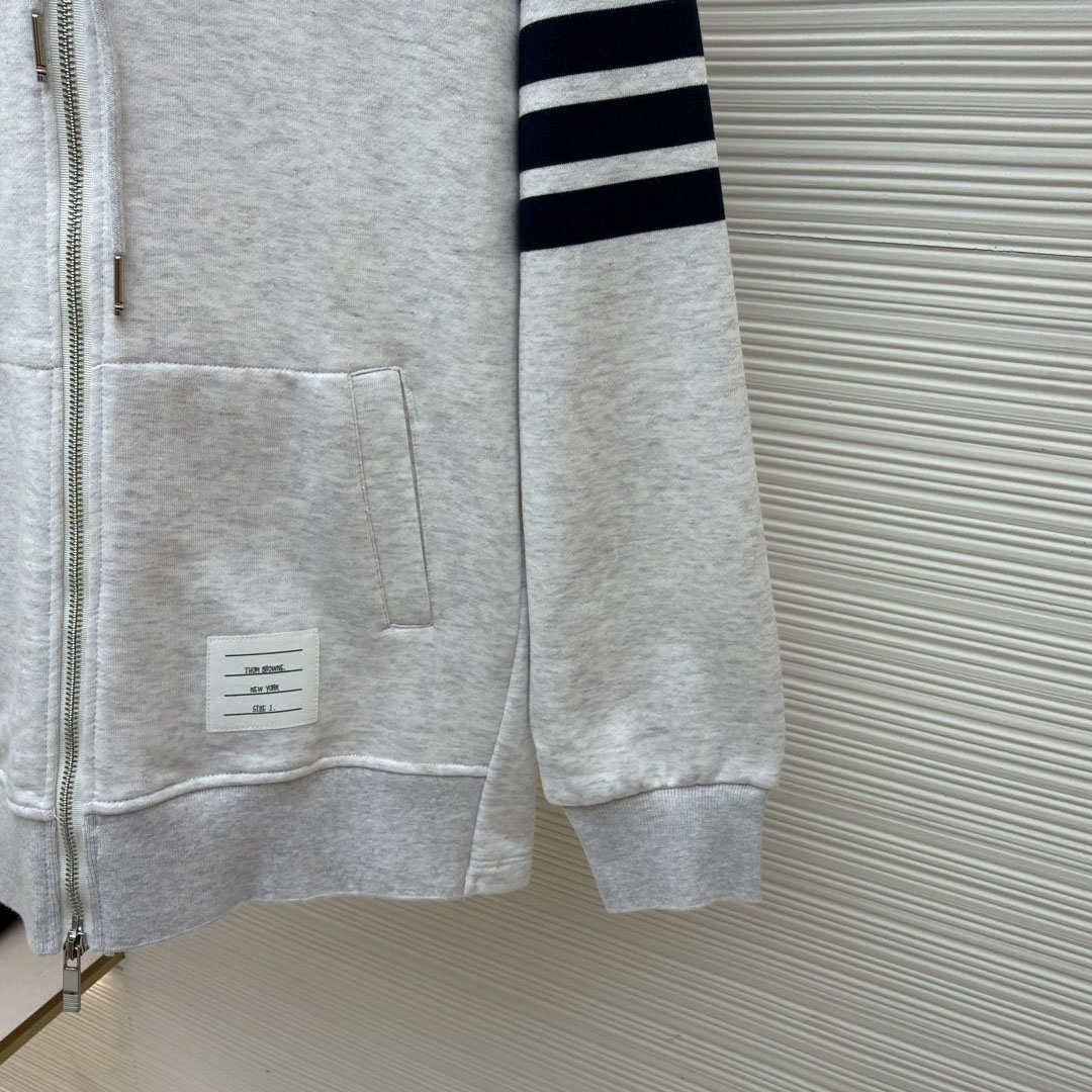 Thom Browne Classic Loopback 4-Bar Zip Up Hoodie - DesignerGu