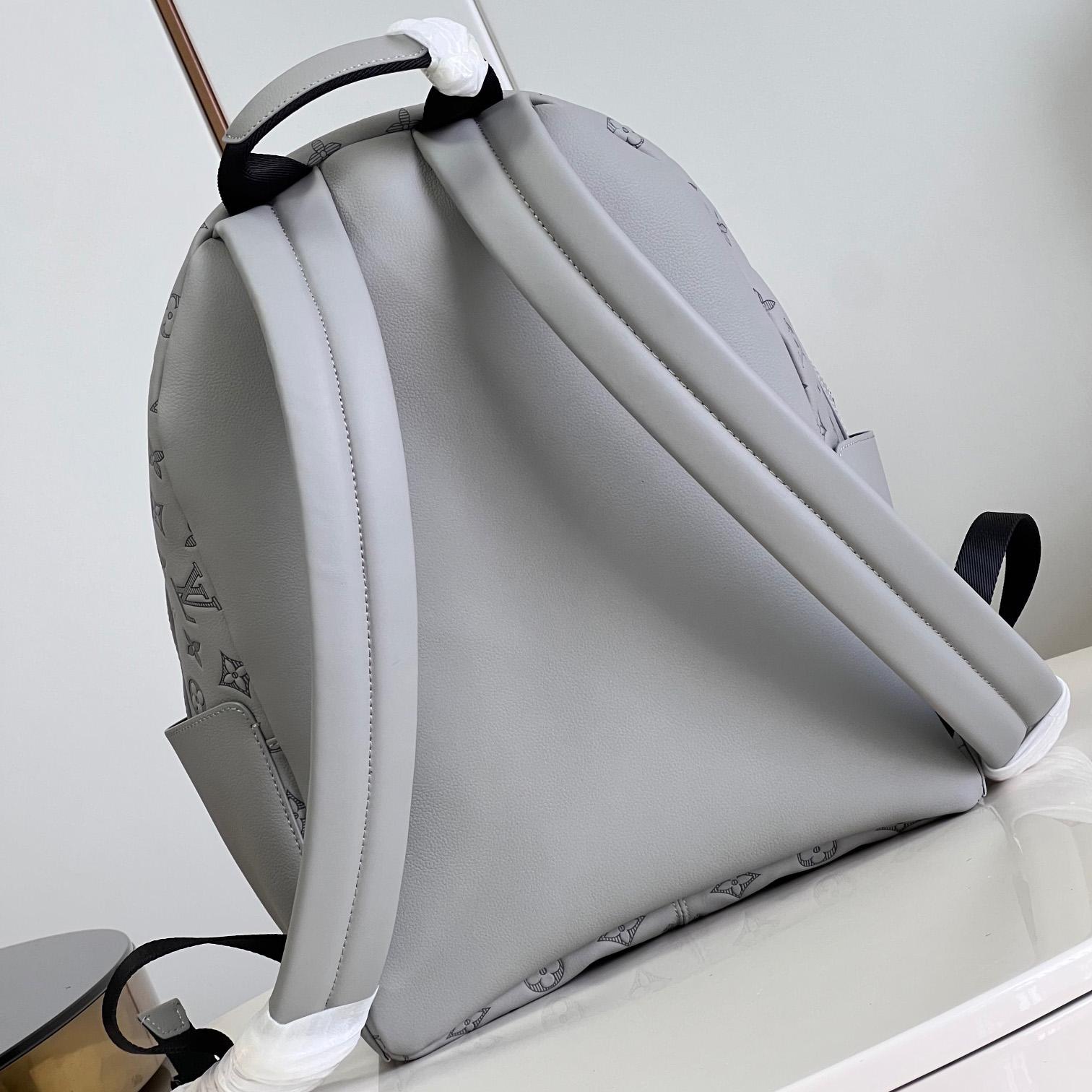 Louis Vuitton Gray Monogram Canvas Discovery Backpack - DesignerGu