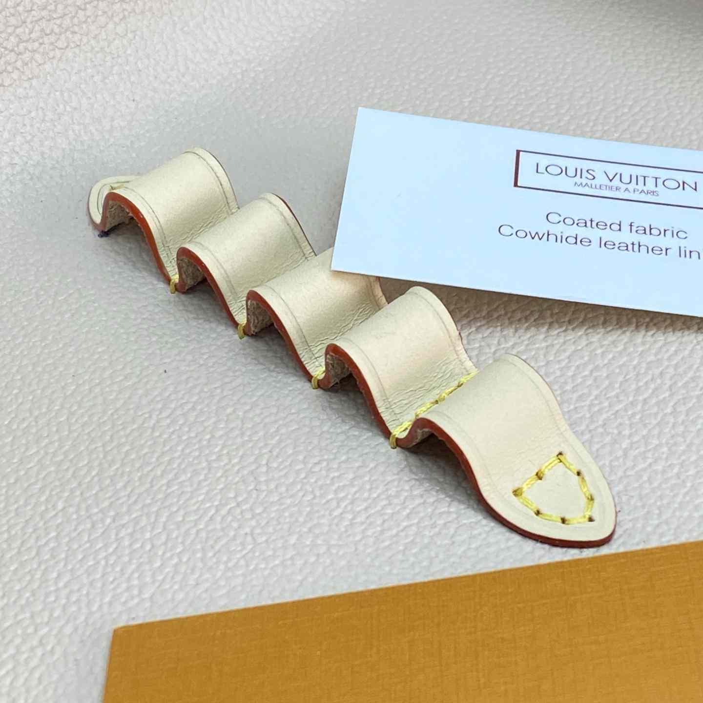 Louis Vuitton Lip And Eye Brush Set N40947 - DesignerGu