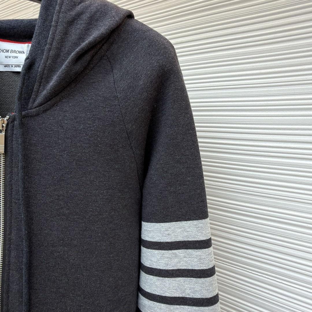 Thom Browne Classic Loopback 4-Bar Zip Up Hoodie - DesignerGu