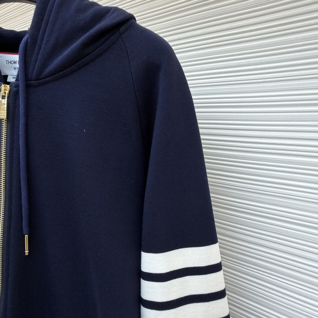 Thom Browne Classic Loopback 4-Bar Zip Up Hoodie - DesignerGu