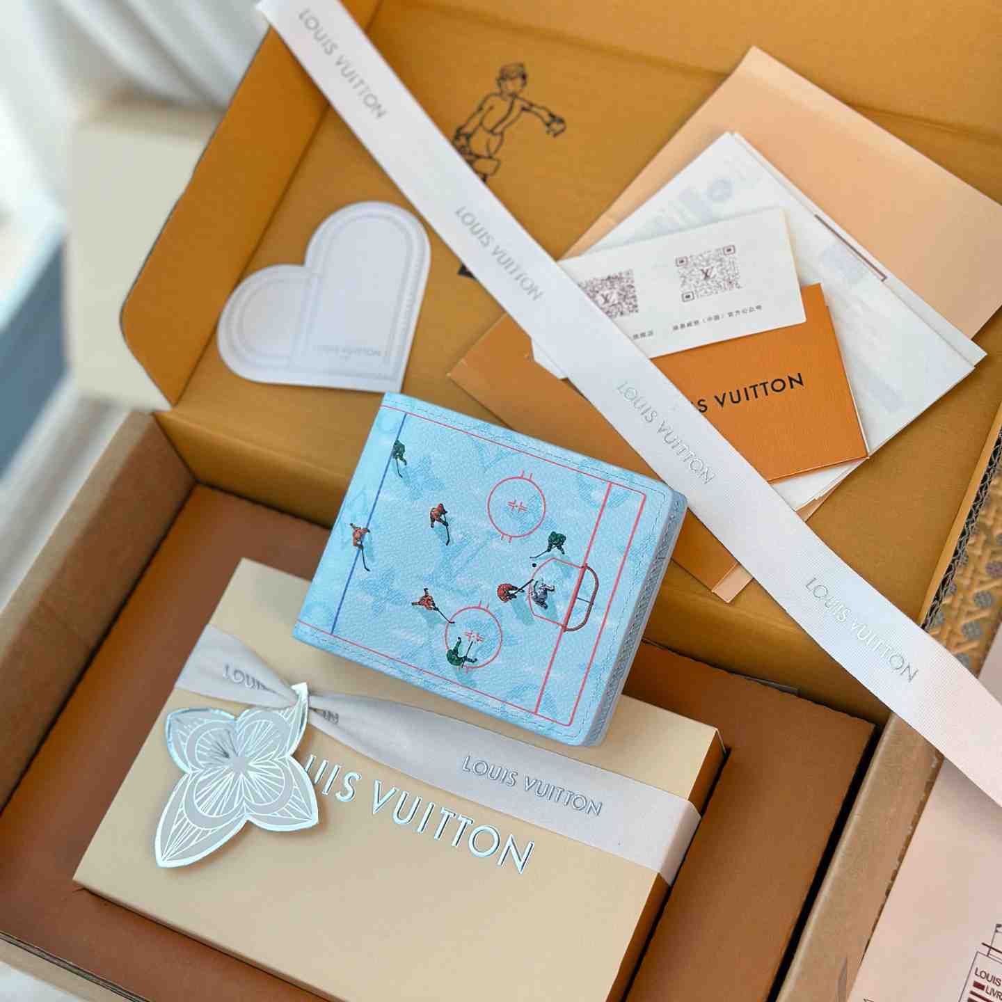 Louis Vuitton Multiple Wallet M3A546 - DesignerGu