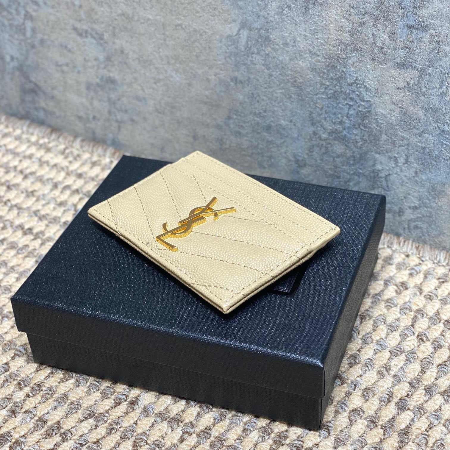 Saint Laurent Cassandre Matelasse Card Case In Grain Dde Poudre Leather - DesignerGu