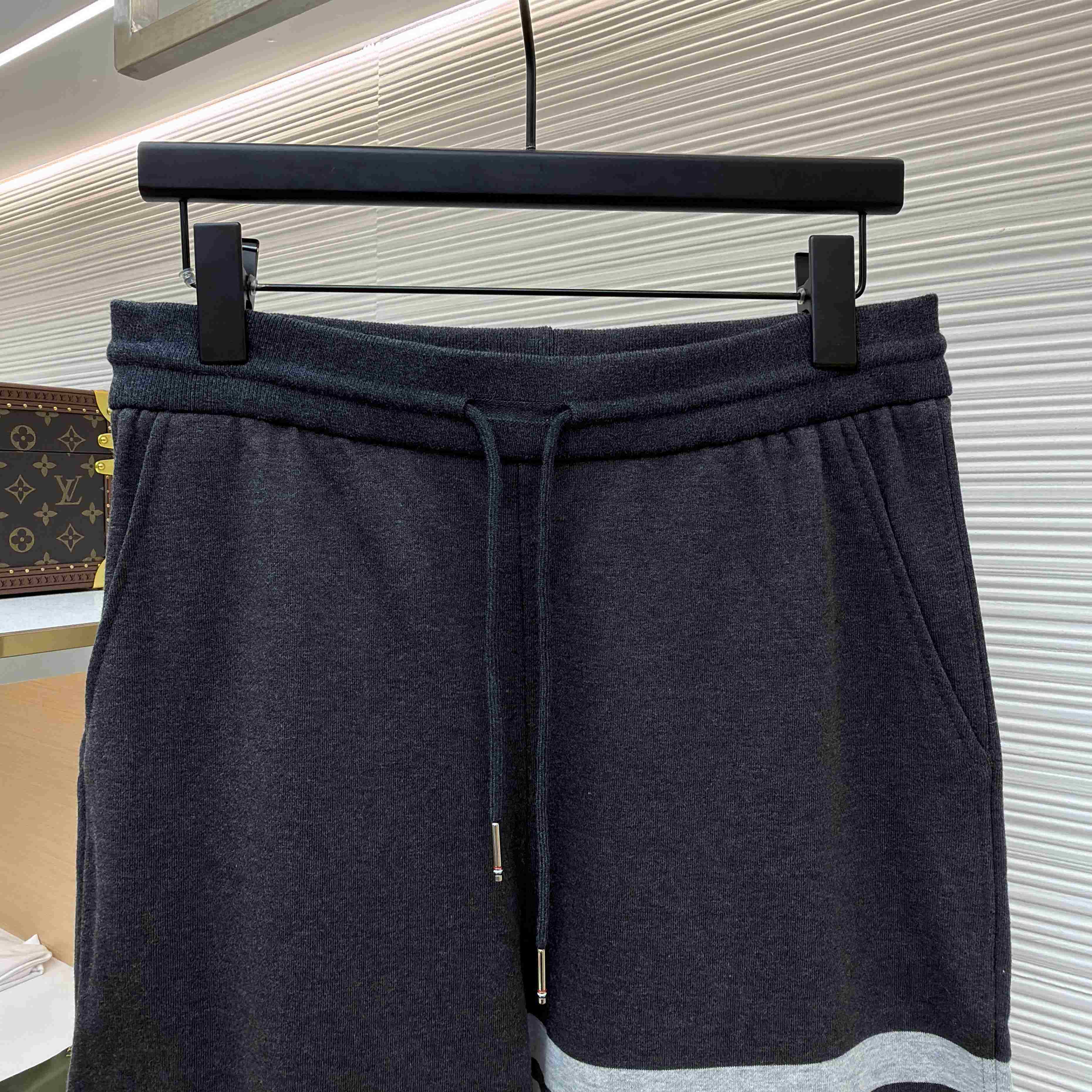 Thom Browne Classic Loopback 4-Bar Sweatpants - DesignerGu