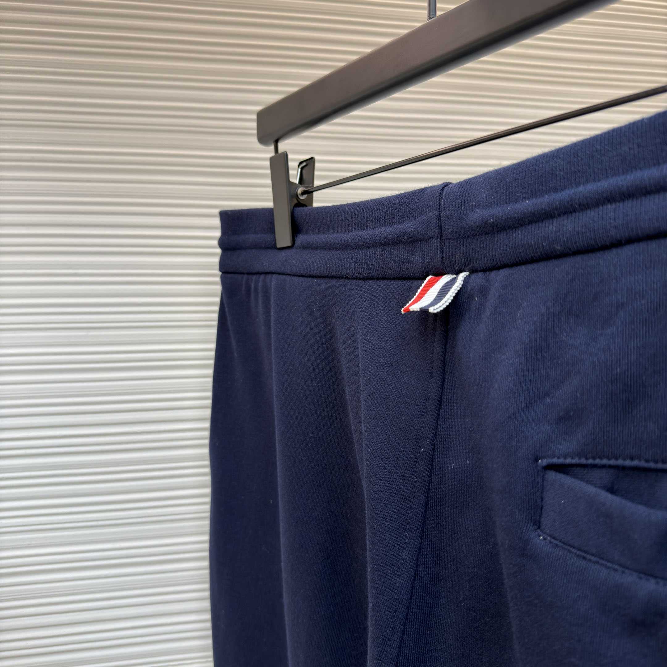 Thom Browne Classic Loopback 4-Bar Sweatpants - DesignerGu