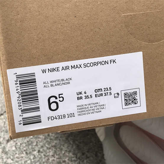Nike Air Max Scorpion Sneaker          FD4319-101 - DesignerGu