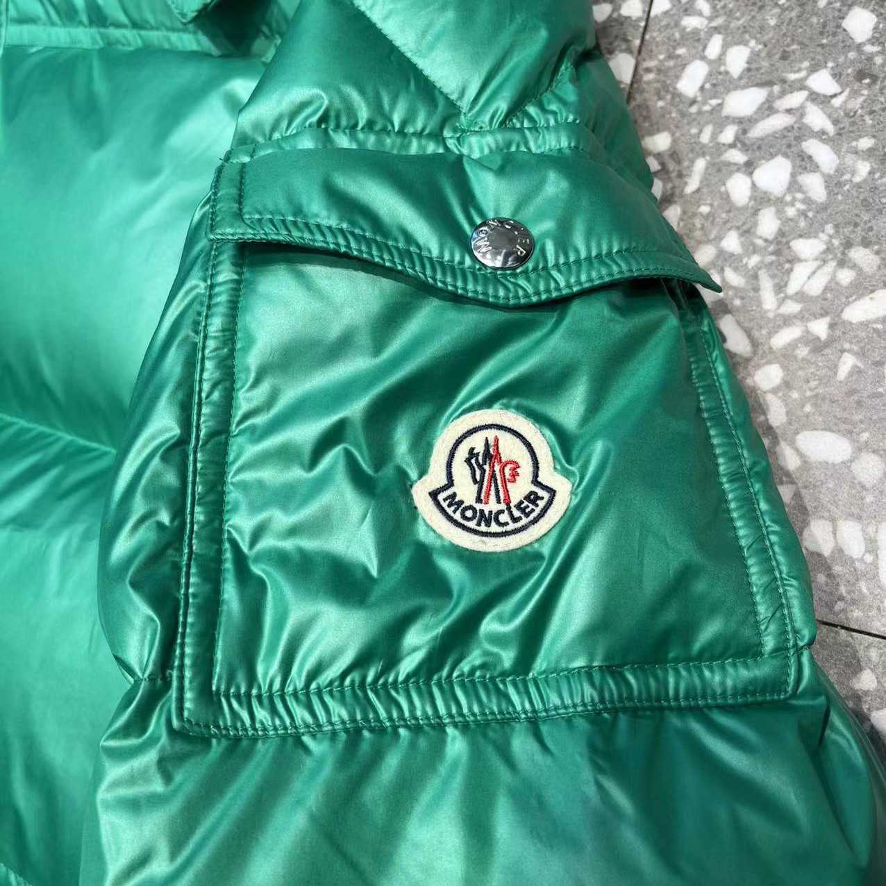 Moncler Feather-down Hooded Puffer Jacket - DesignerGu