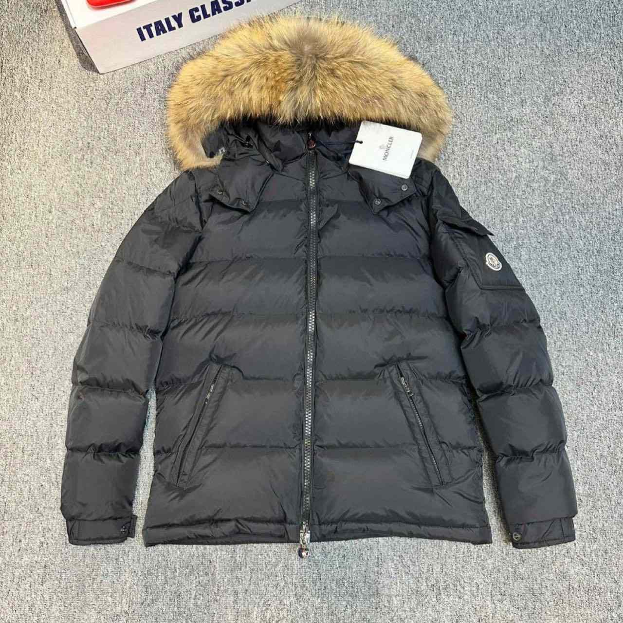 Moncler Maya Short Down Jacket - DesignerGu