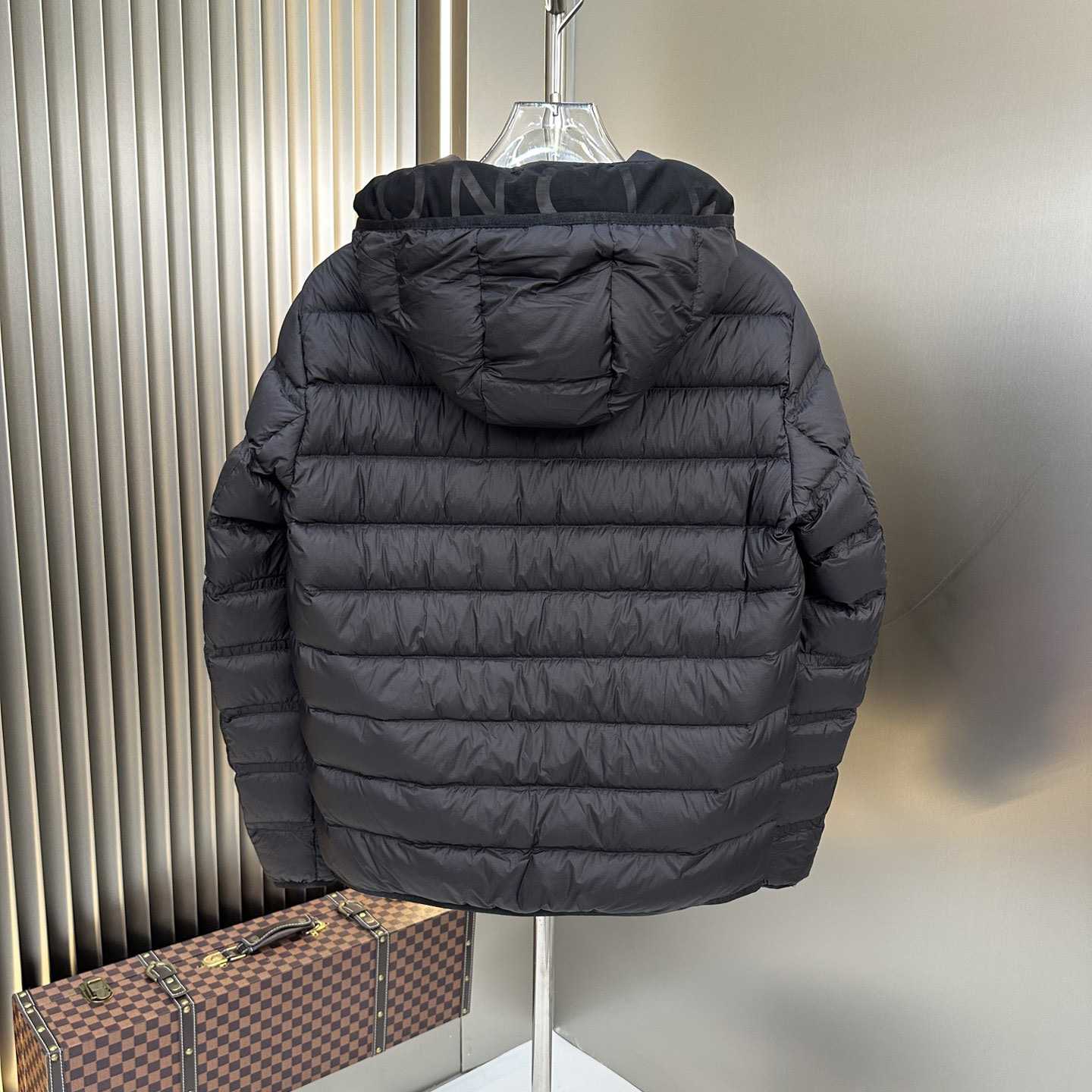 Moncler Hooded Puffer Jacket - DesignerGu