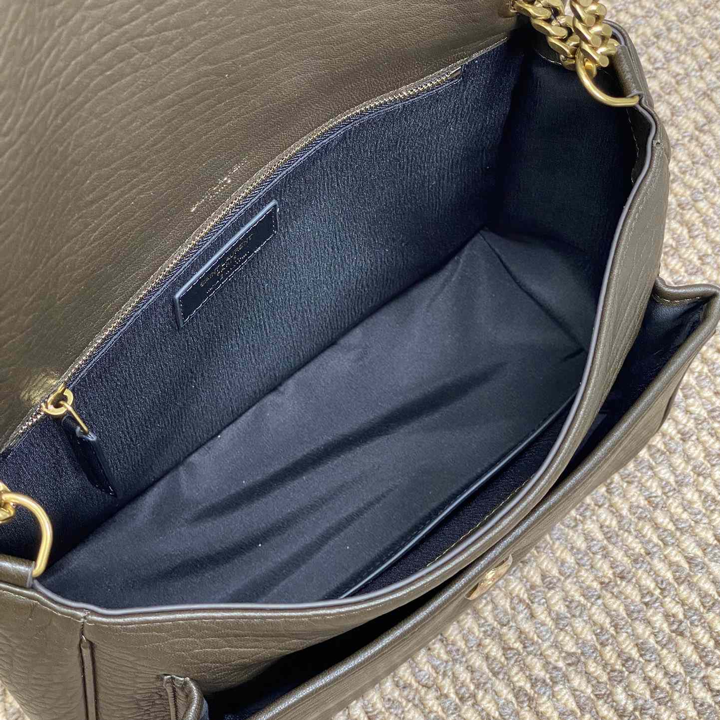 Saint Laurent Niki Medium In Grained Lambskin - DesignerGu