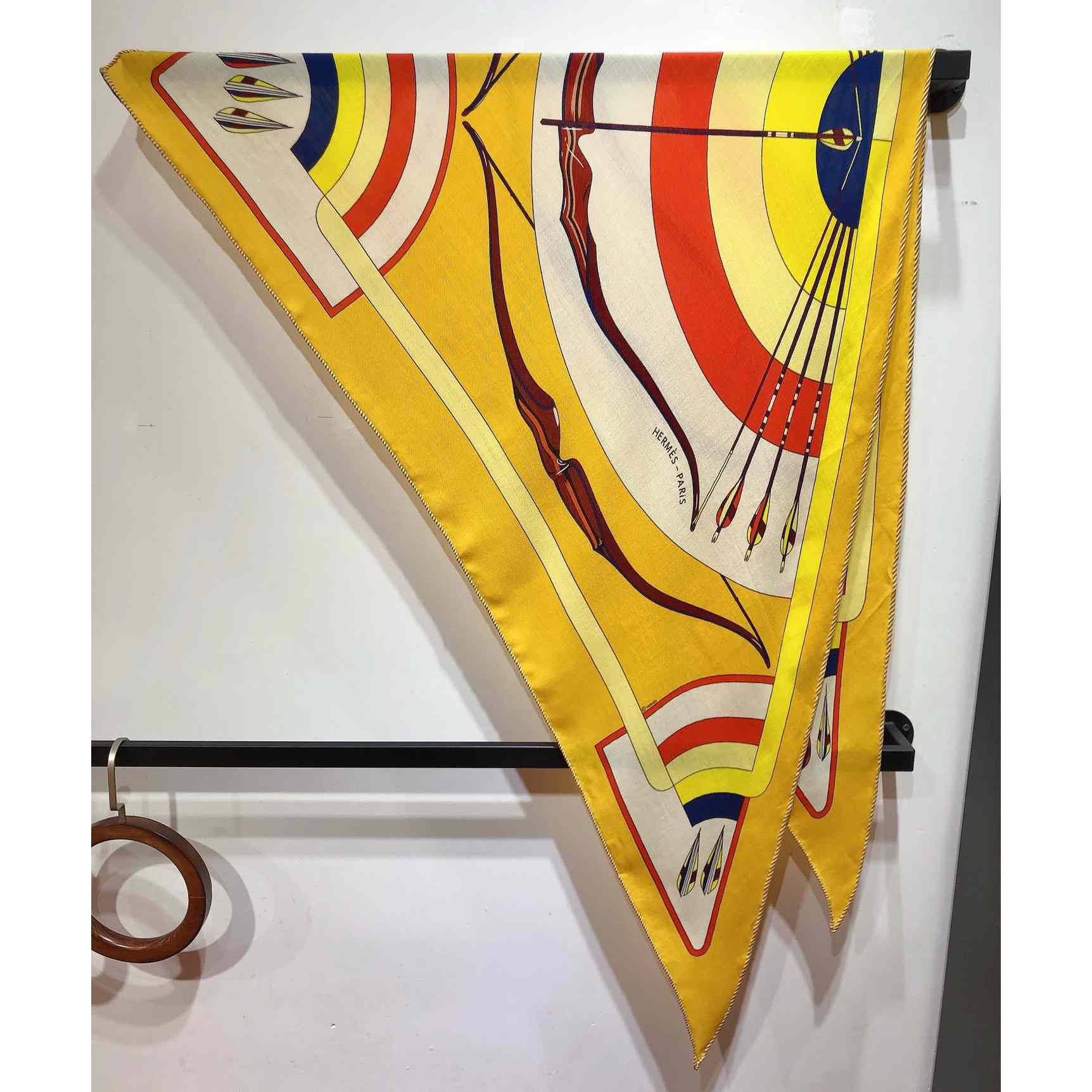 Hermes Giant Triangle - DesignerGu